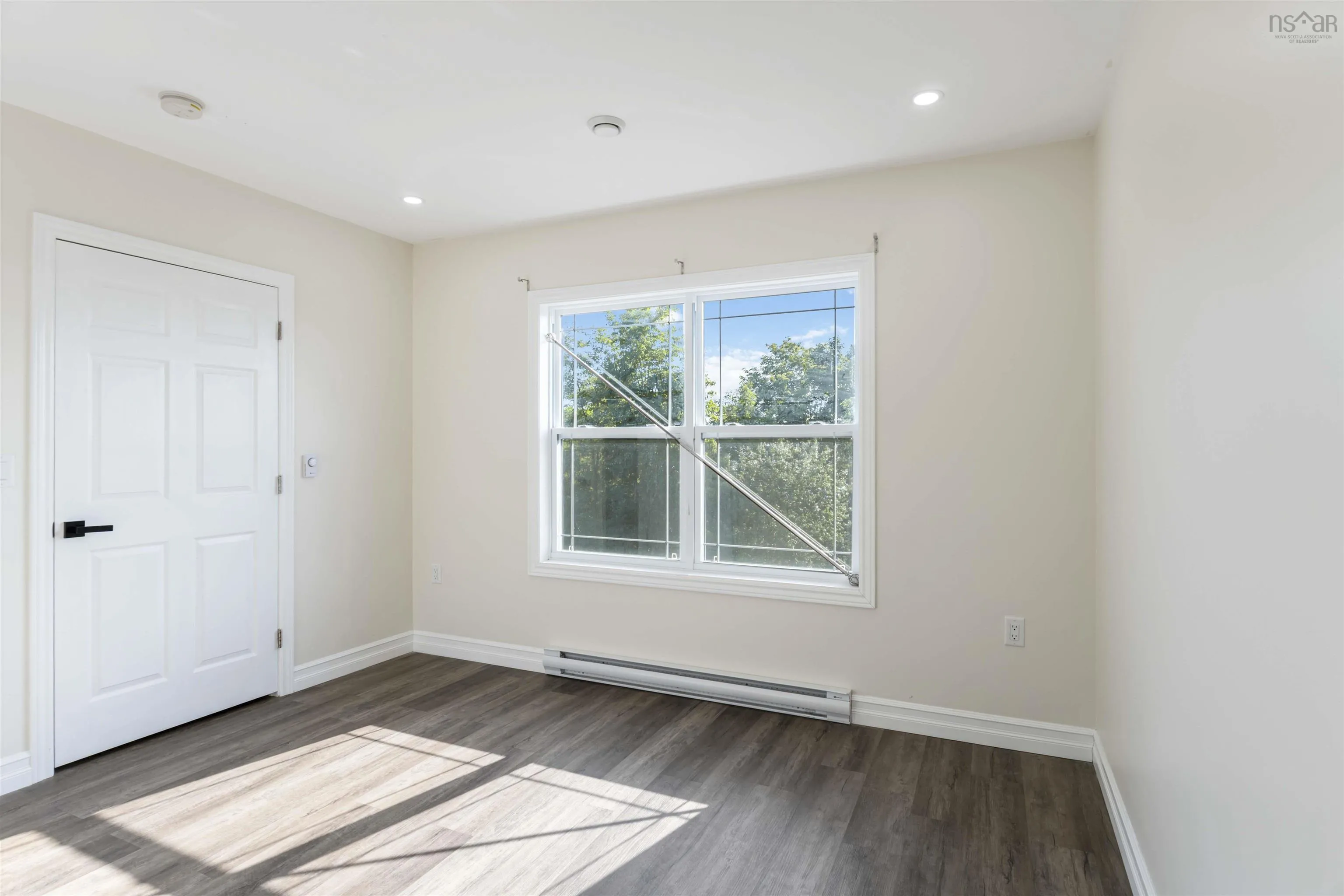 109 Second Avenue, Digby Ns B0v 1a0, 2 Bedrooms Bedrooms, ,2 BathroomsBathrooms,Residential,For Sale,Second,202504311