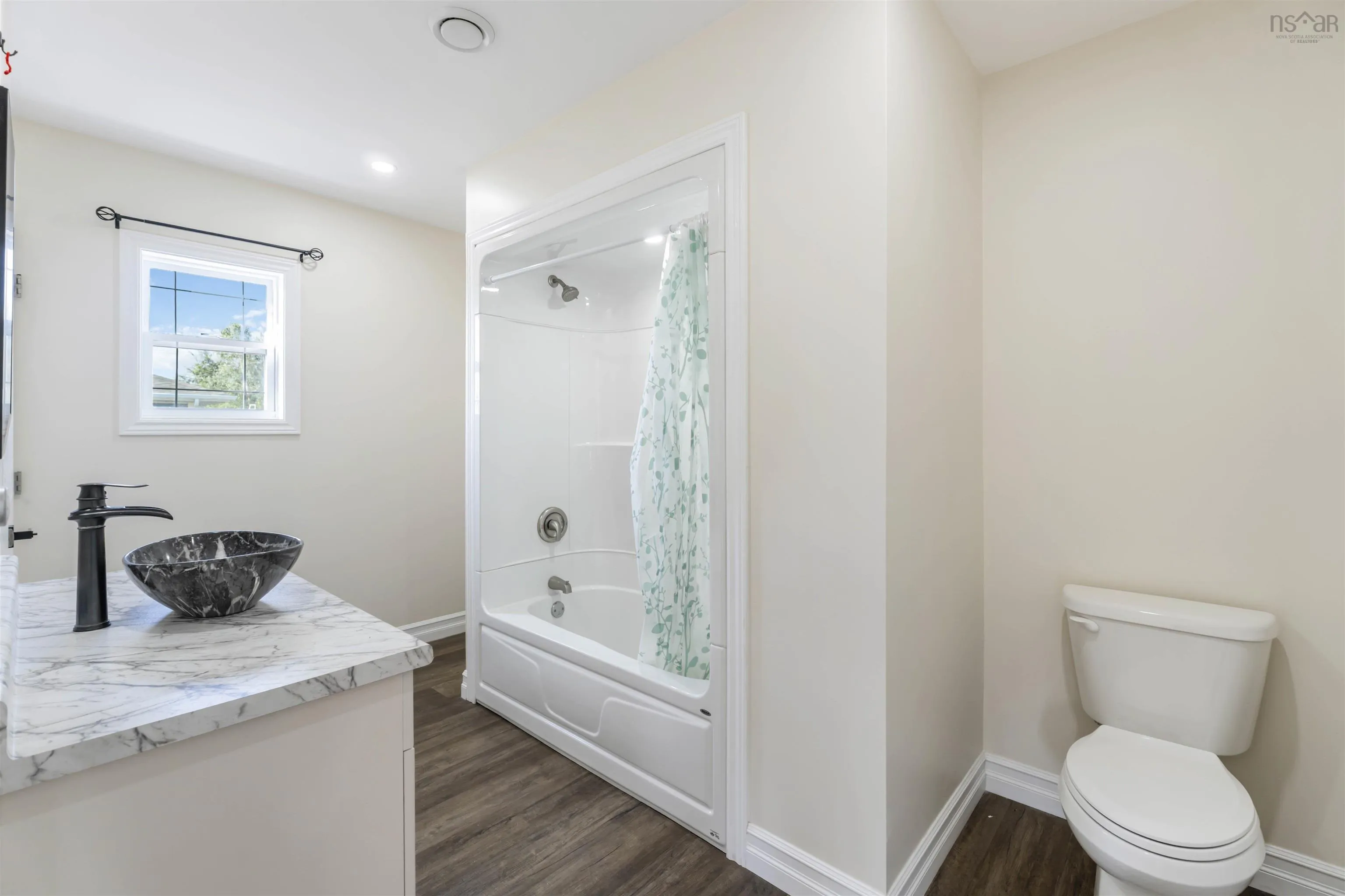 109 Second Avenue, Digby Ns B0v 1a0, 2 Bedrooms Bedrooms, ,2 BathroomsBathrooms,Residential,For Sale,Second,202504311
