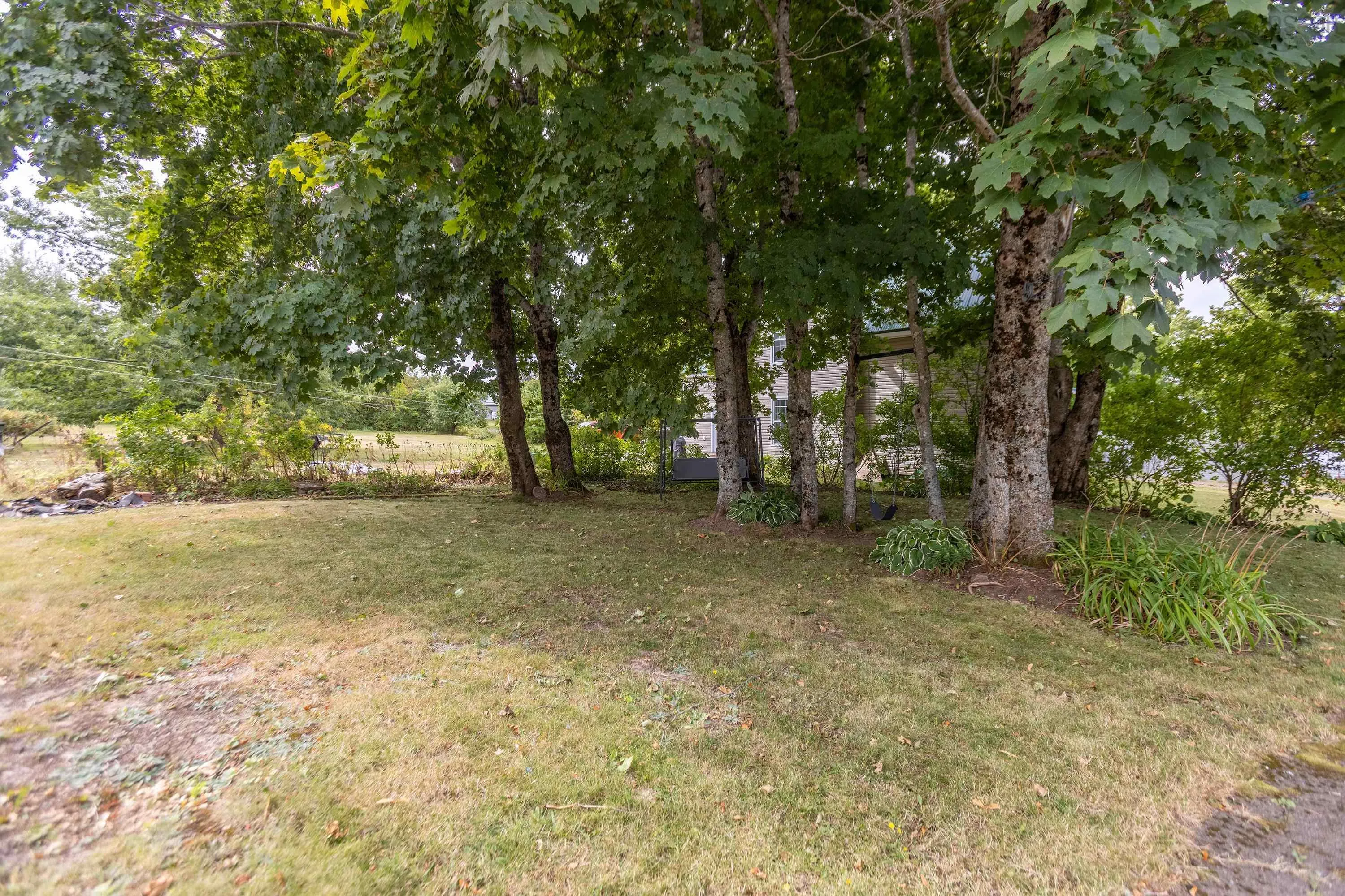 137 Main Street, Springhill, NS B0M 1X0, 4 Bedrooms Bedrooms, ,1 BathroomBathrooms,Residential,For Sale,Main,202521766