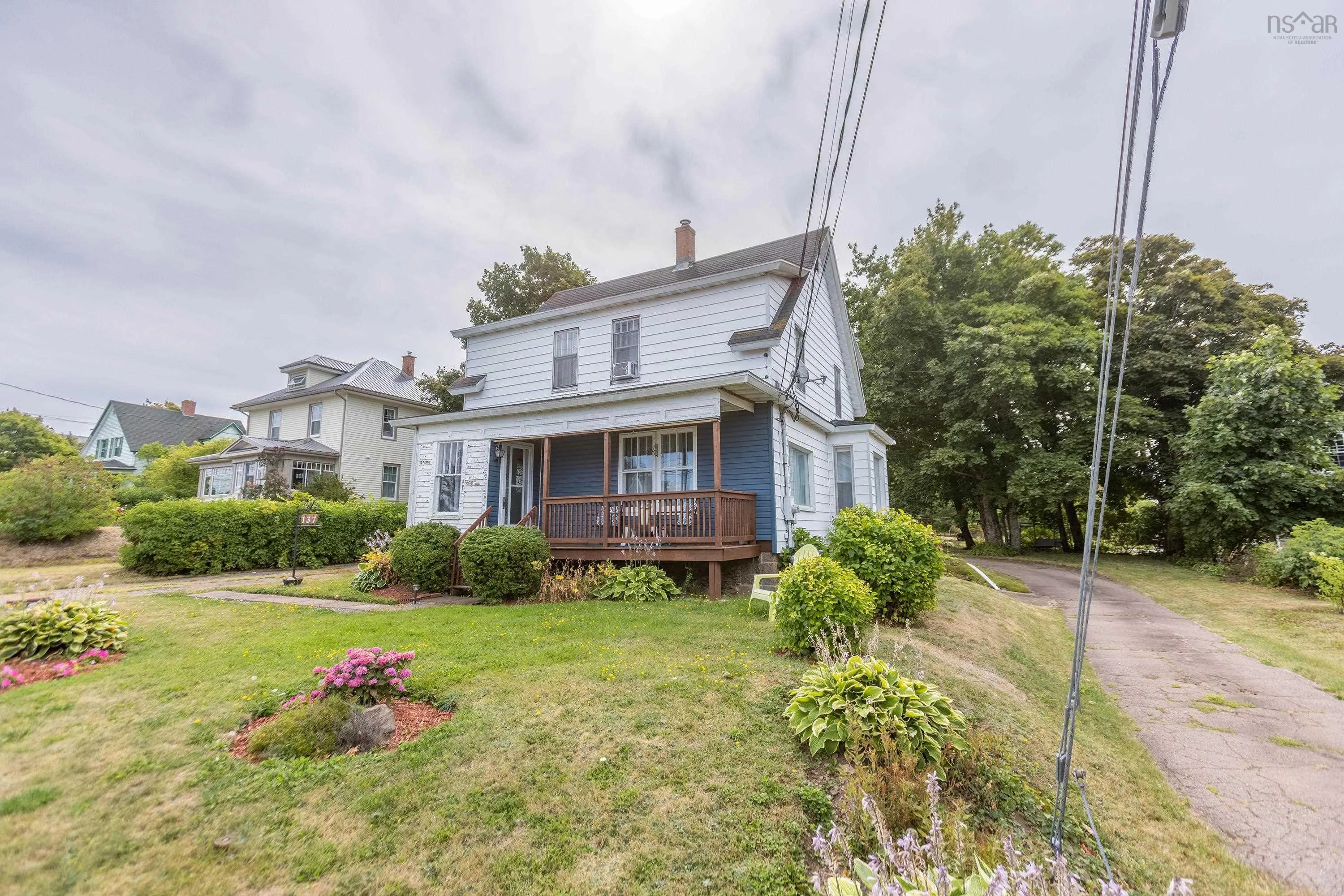 137 Main Street, Springhill, NS B0M 1X0, 4 Bedrooms Bedrooms, ,1 BathroomBathrooms,Residential,For Sale,Main,202521766