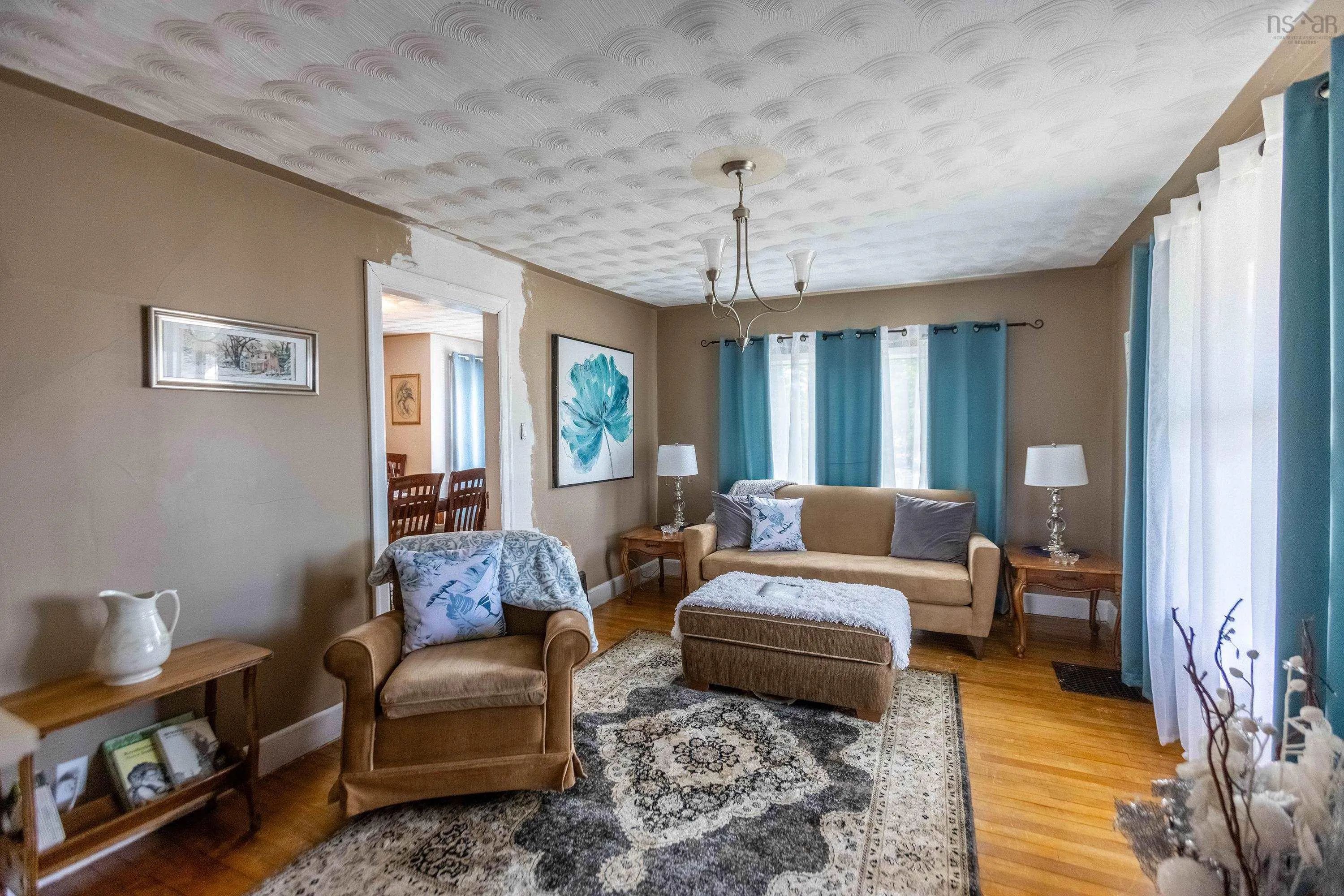 137 Main Street, Springhill, NS B0M 1X0, 4 Bedrooms Bedrooms, ,1 BathroomBathrooms,Residential,For Sale,Main,202521766