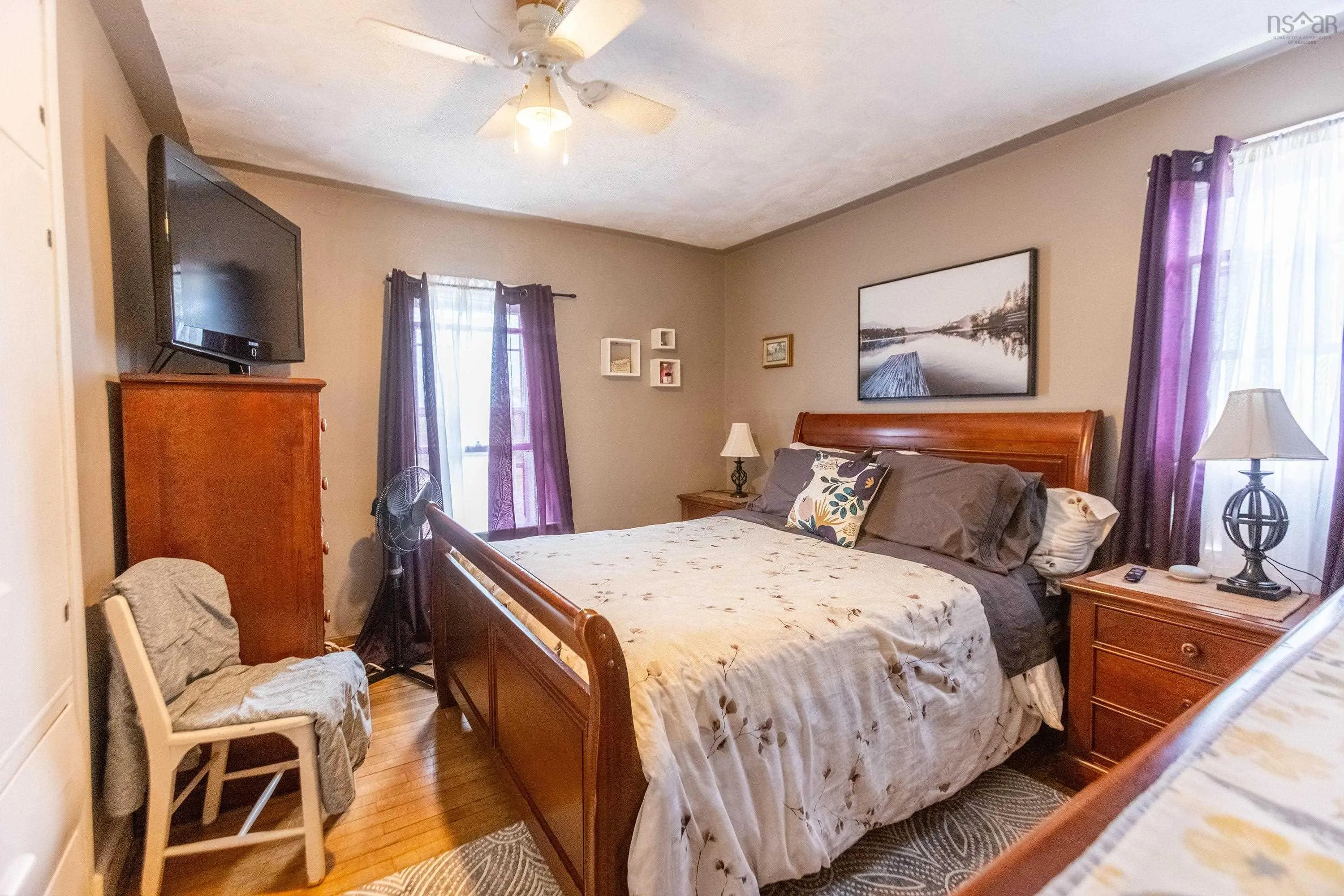 137 Main Street, Springhill, NS B0M 1X0, 4 Bedrooms Bedrooms, ,1 BathroomBathrooms,Residential,For Sale,Main,202521766