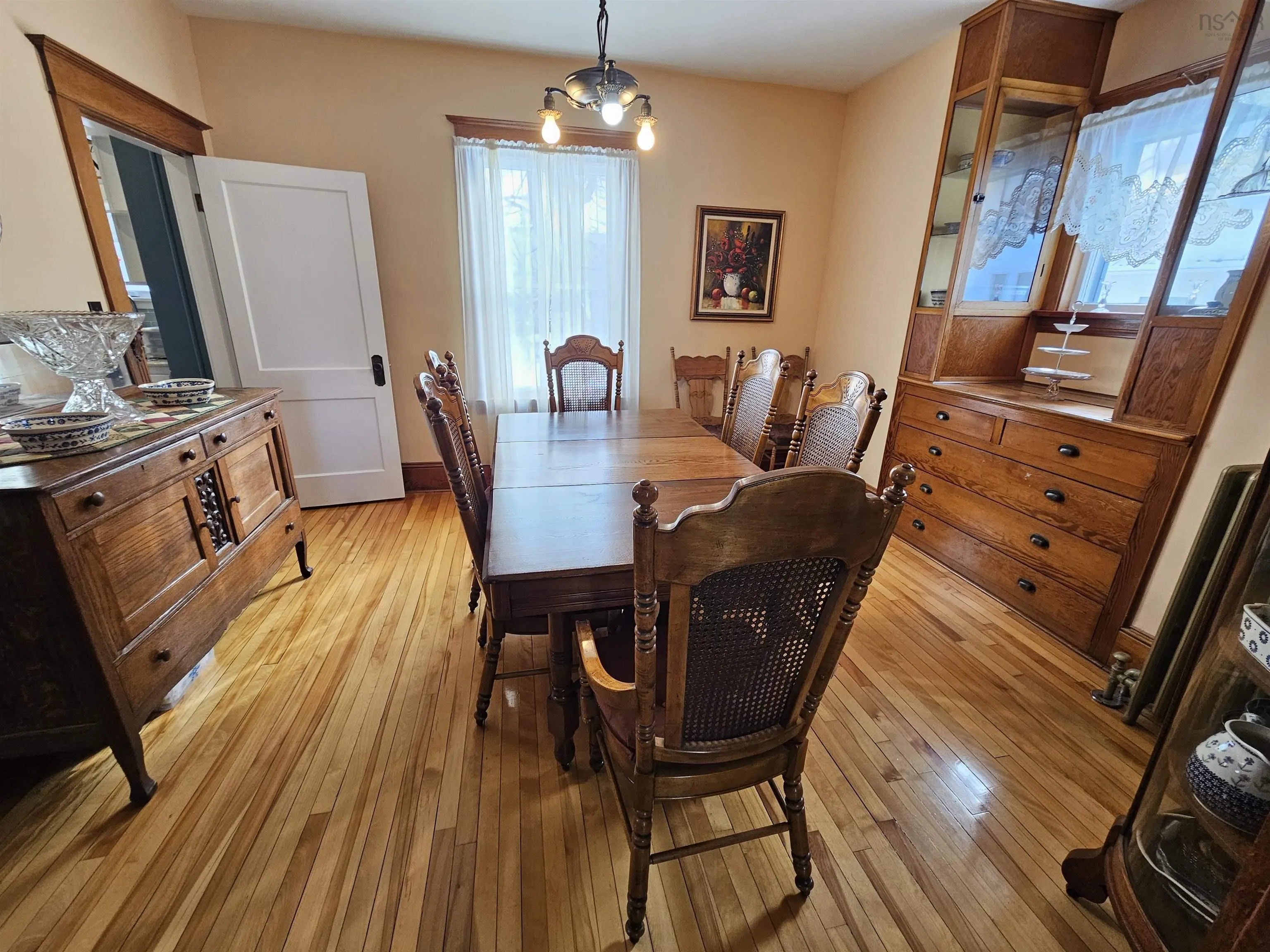 6 Mcgee Street, Springhill, NS B0M 1X0, 4 Bedrooms Bedrooms, ,2 BathroomsBathrooms,Residential,For Sale,Mcgee,202522998
