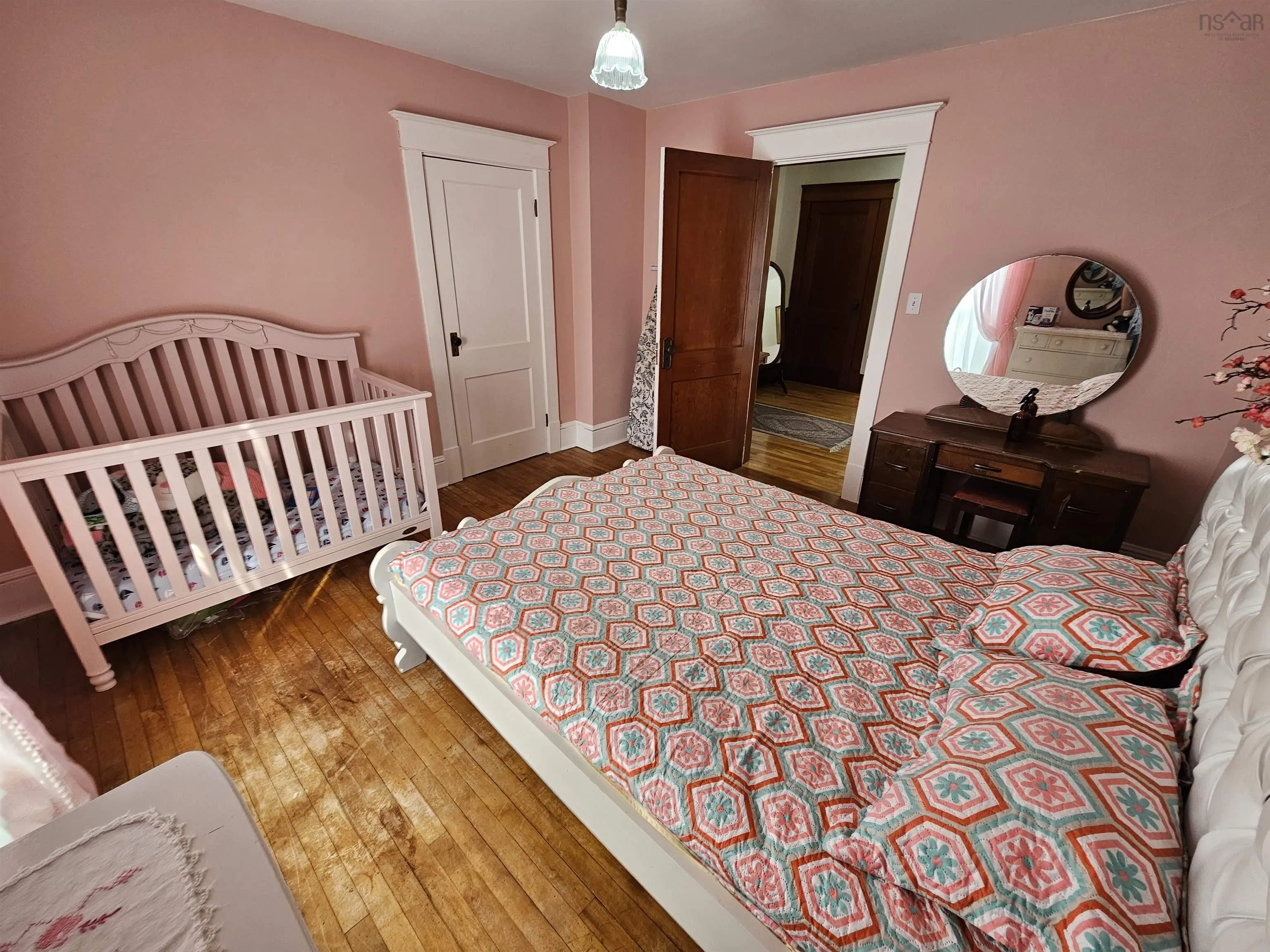 6 Mcgee Street, Springhill, NS B0M 1X0, 4 Bedrooms Bedrooms, ,2 BathroomsBathrooms,Residential,For Sale,Mcgee,202522998
