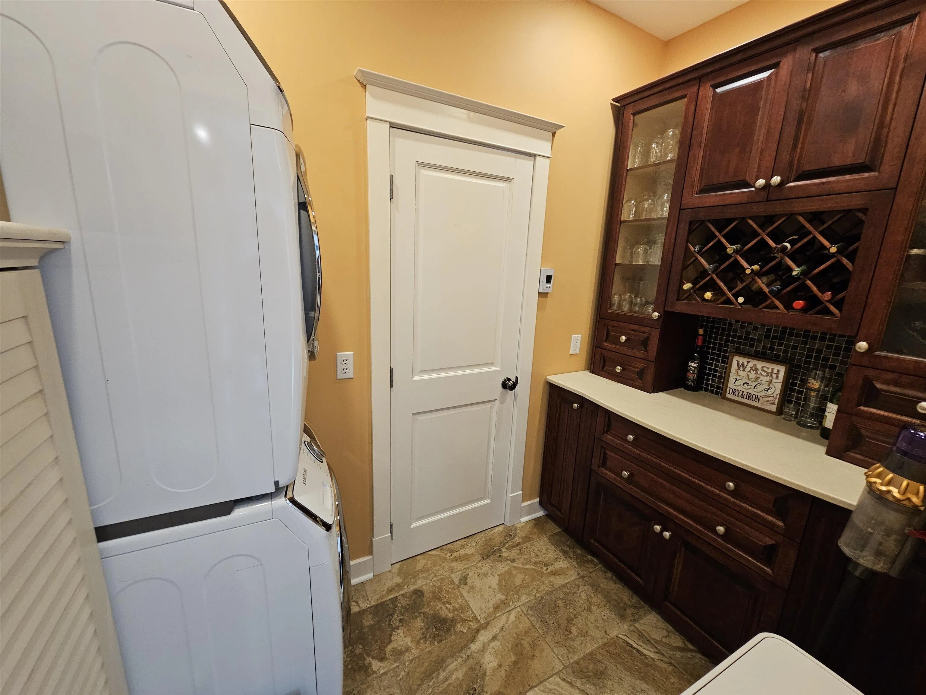 6 Mcgee Street, Springhill, NS B0M 1X0, 4 Bedrooms Bedrooms, ,2 BathroomsBathrooms,Residential,For Sale,Mcgee,202522998