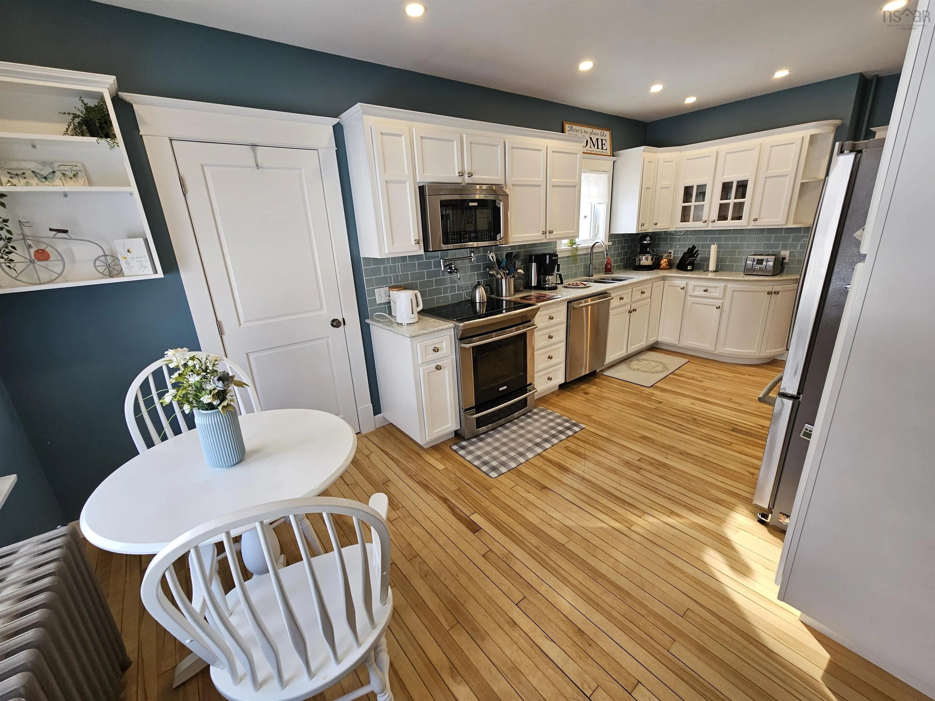 6 Mcgee Street, Springhill, NS B0M 1X0, 4 Bedrooms Bedrooms, ,2 BathroomsBathrooms,Residential,For Sale,Mcgee,202522998