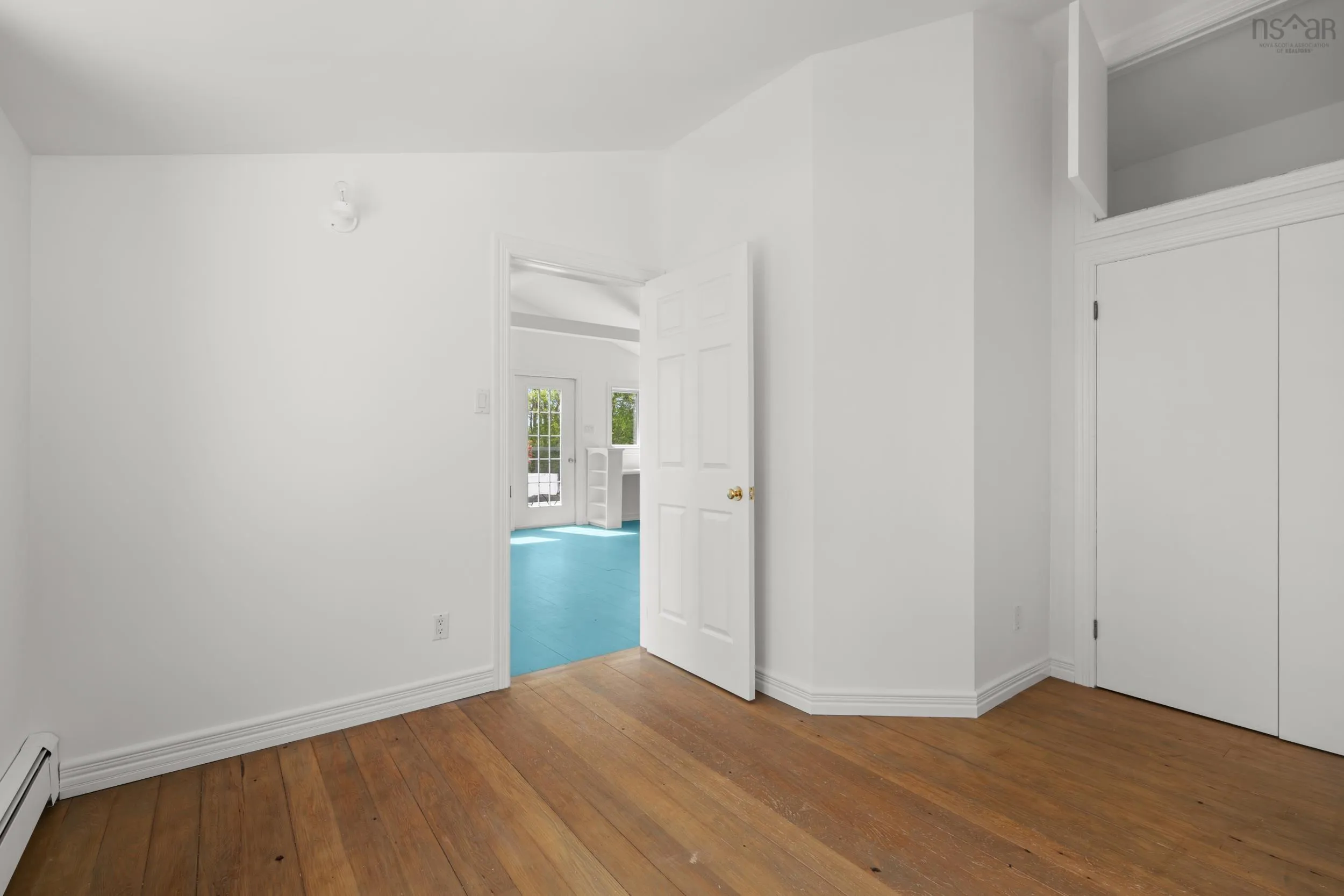 214 Pig Loop Road, Chester, NS B0J 1J0, 4 Bedrooms Bedrooms, ,4 BathroomsBathrooms,Residential,For Sale,Pig Loop,202513592