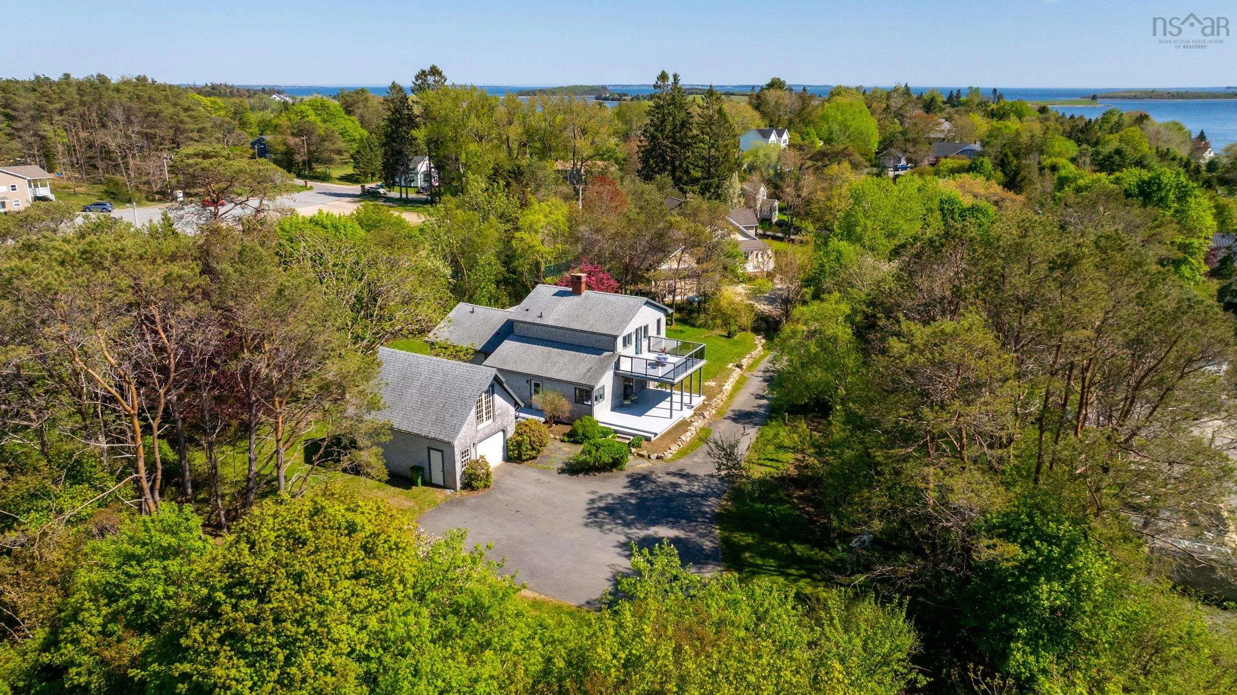 214 Pig Loop Road, Chester, NS B0J 1J0, 4 Bedrooms Bedrooms, ,4 BathroomsBathrooms,Residential,For Sale,Pig Loop,202513592