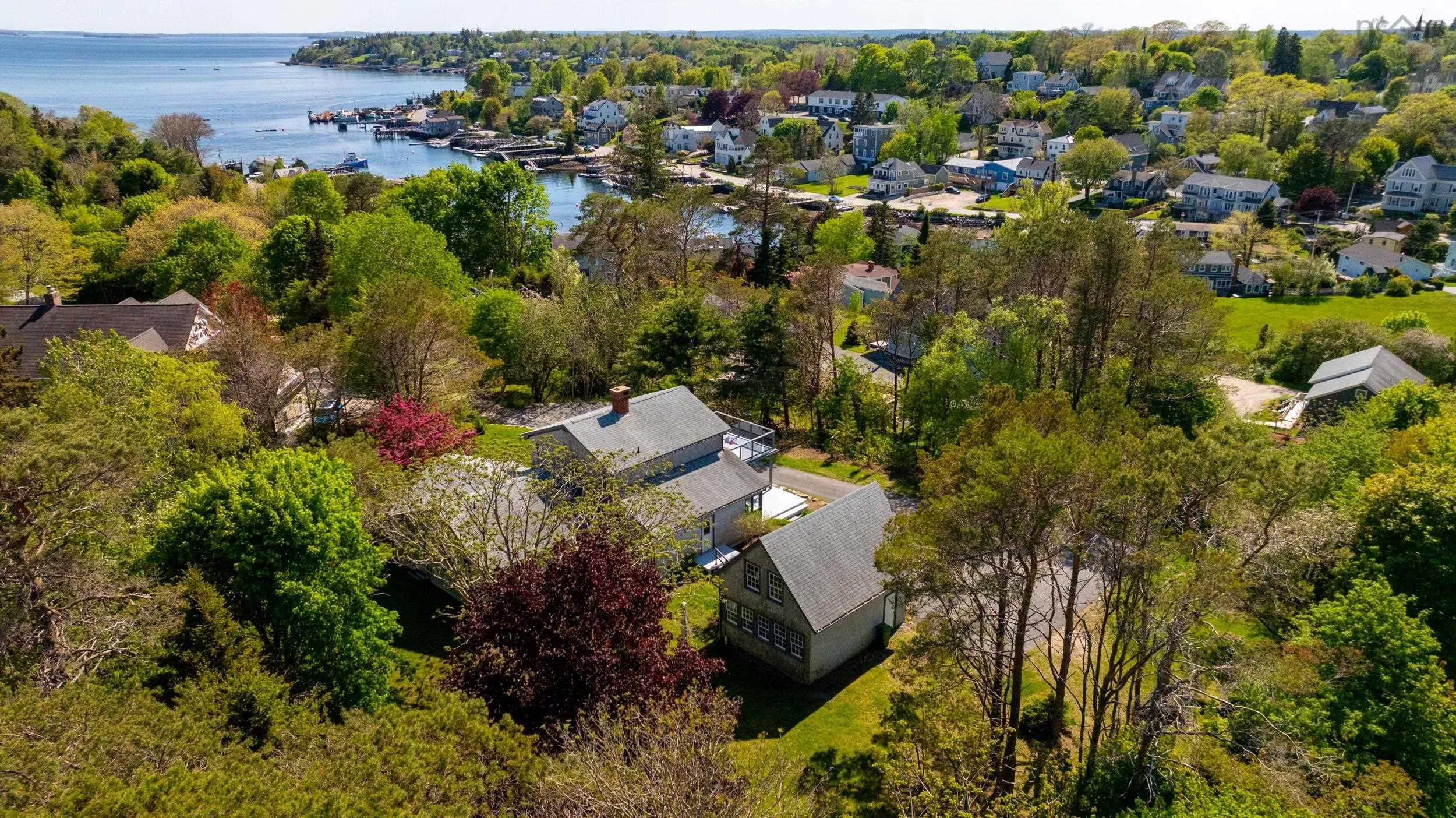 214 Pig Loop Road, Chester, NS B0J 1J0, 4 Bedrooms Bedrooms, ,4 BathroomsBathrooms,Residential,For Sale,Pig Loop,202513592