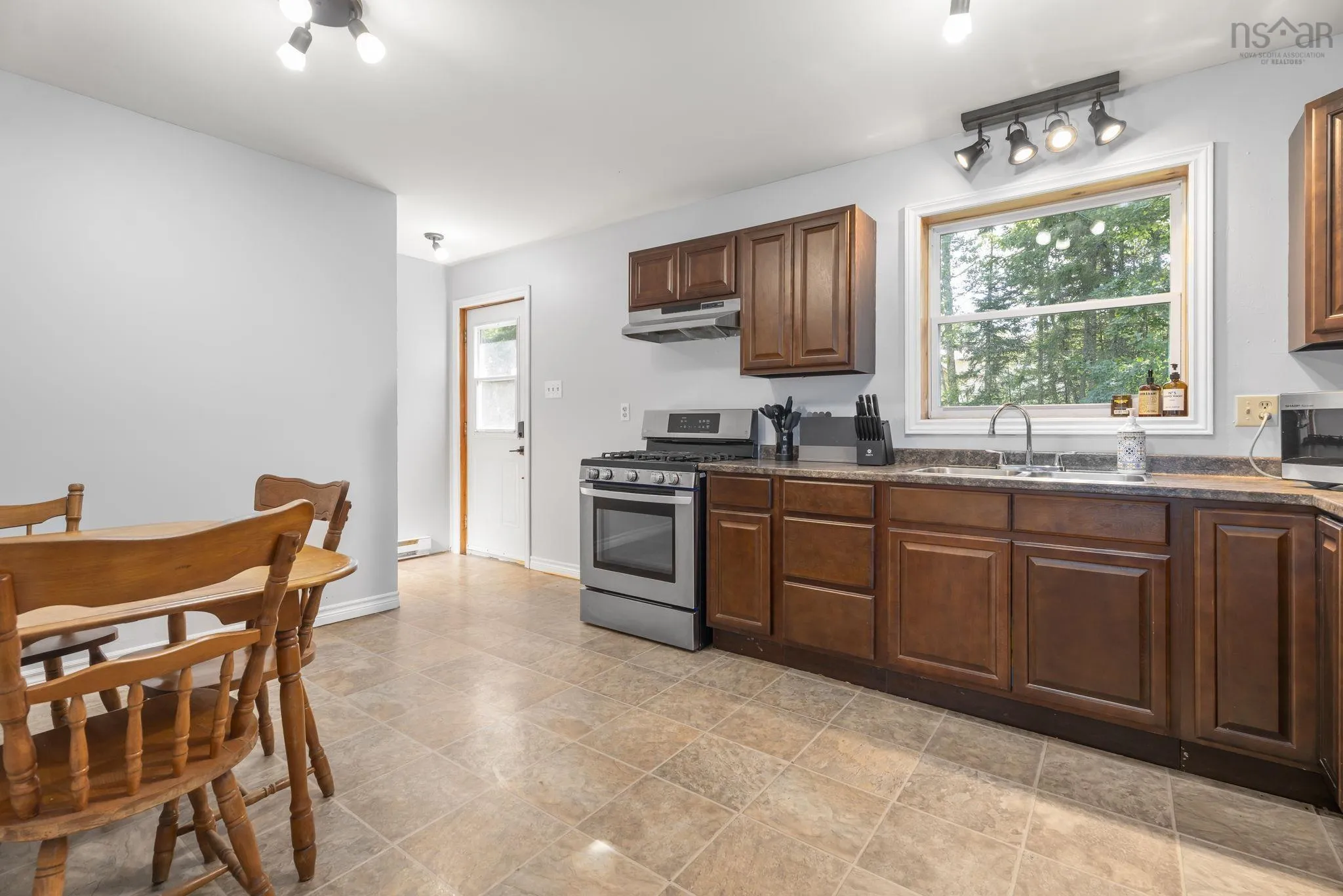 38 Morley Avenue, Truro Heights, NS B6L 1M7, 3 Bedrooms Bedrooms, ,1 BathroomBathrooms,Residential,For Sale,Morley,202518722
