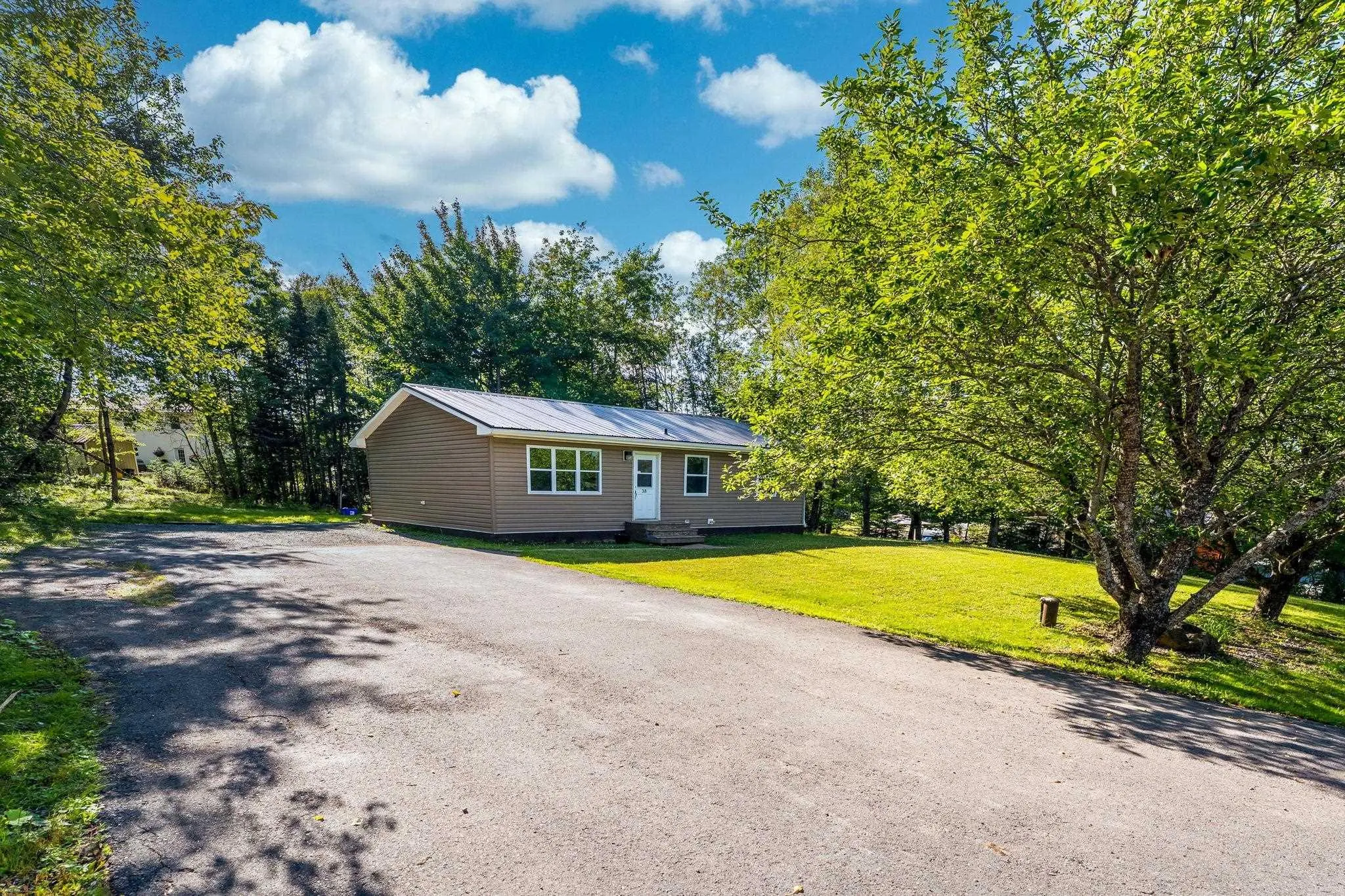 38 Morley Avenue, Truro Heights, NS B6L 1M7, 3 Bedrooms Bedrooms, ,1 BathroomBathrooms,Residential,For Sale,Morley,202518722