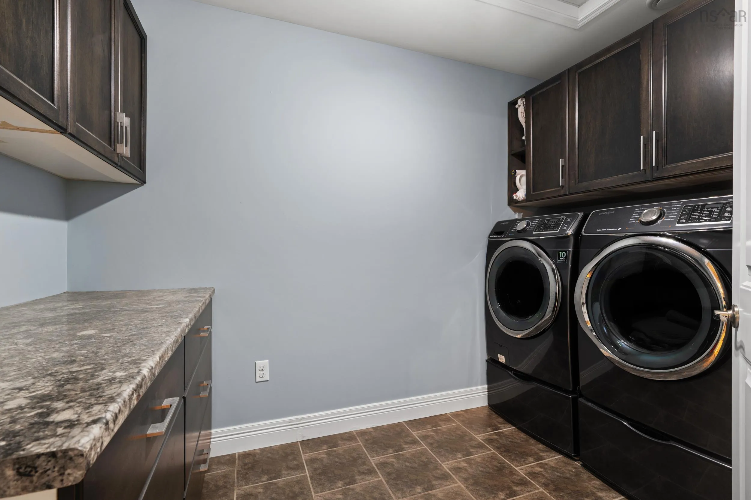 20 Camden Court, Bridgewater, NS B4V 8W5, 4 Bedrooms Bedrooms, ,3 BathroomsBathrooms,Residential,For Sale,Camden,202518041