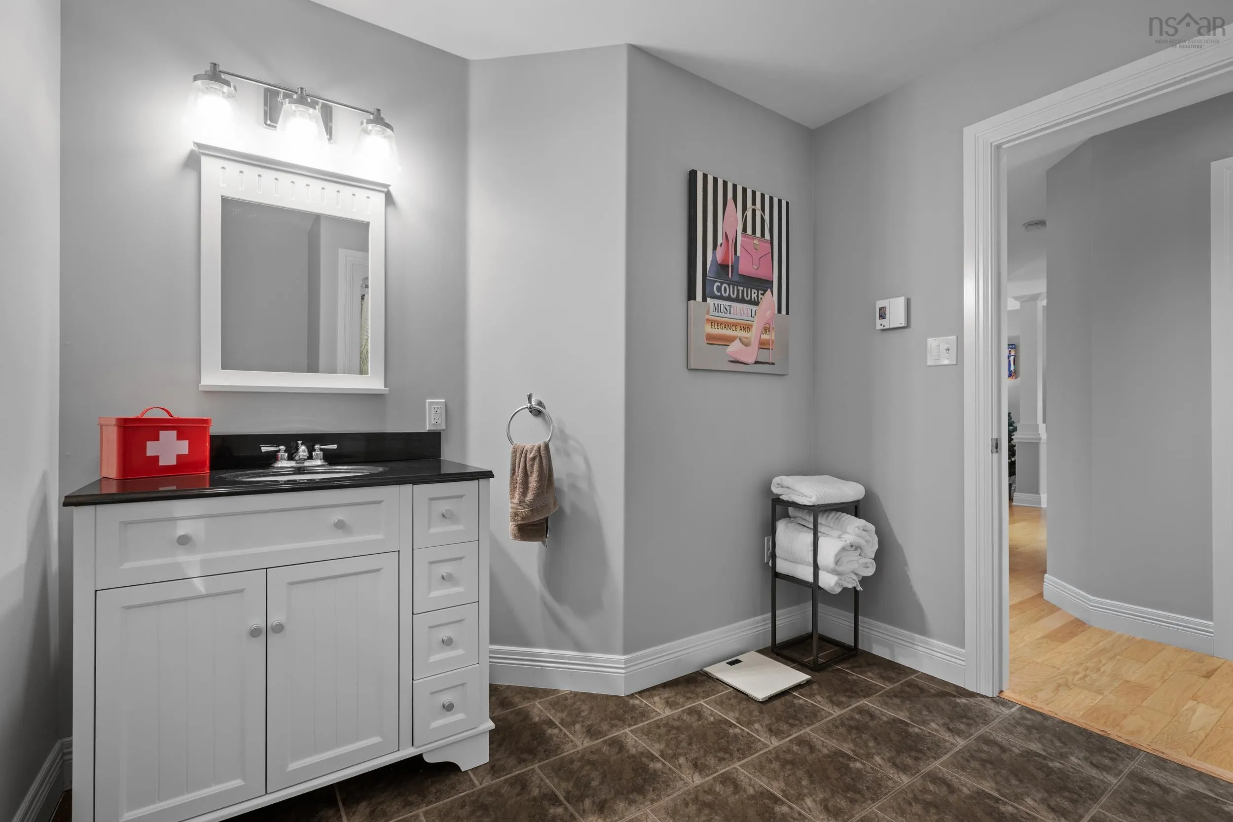 20 Camden Court, Bridgewater, NS B4V 8W5, 4 Bedrooms Bedrooms, ,3 BathroomsBathrooms,Residential,For Sale,Camden,202518041