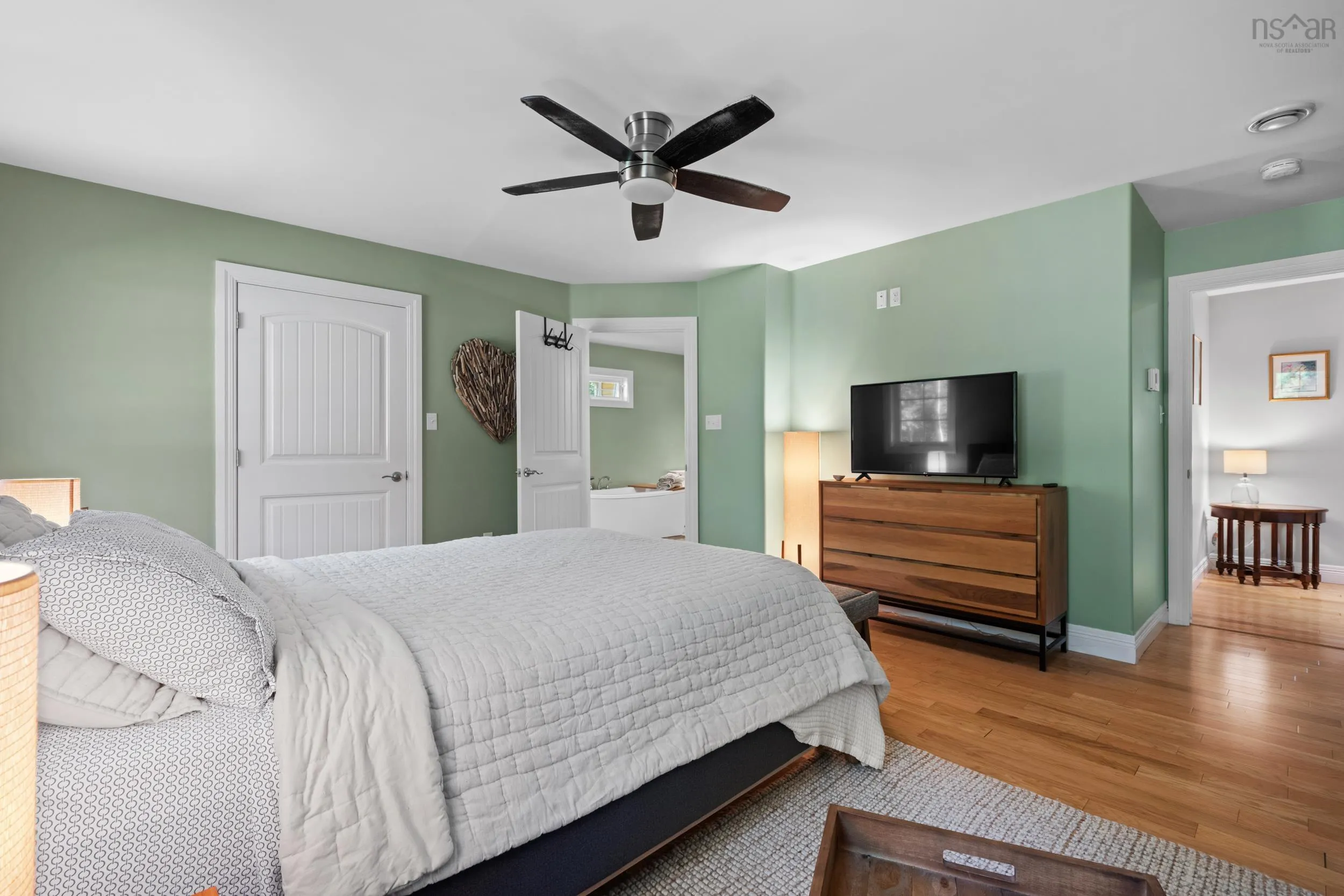 20 Camden Court, Bridgewater, NS B4V 8W5, 4 Bedrooms Bedrooms, ,3 BathroomsBathrooms,Residential,For Sale,Camden,202518041
