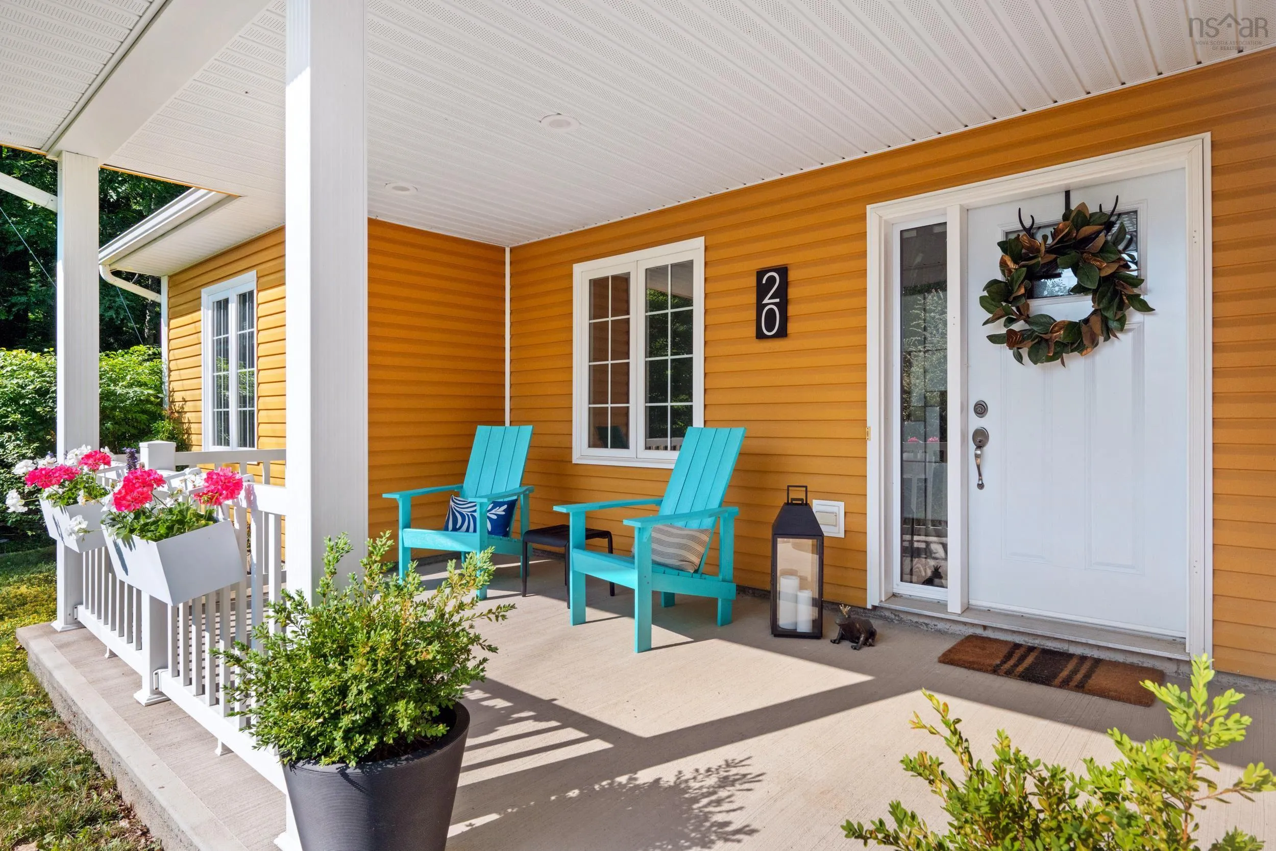 20 Camden Court, Bridgewater, NS B4V 8W5, 4 Bedrooms Bedrooms, ,3 BathroomsBathrooms,Residential,For Sale,Camden,202518041