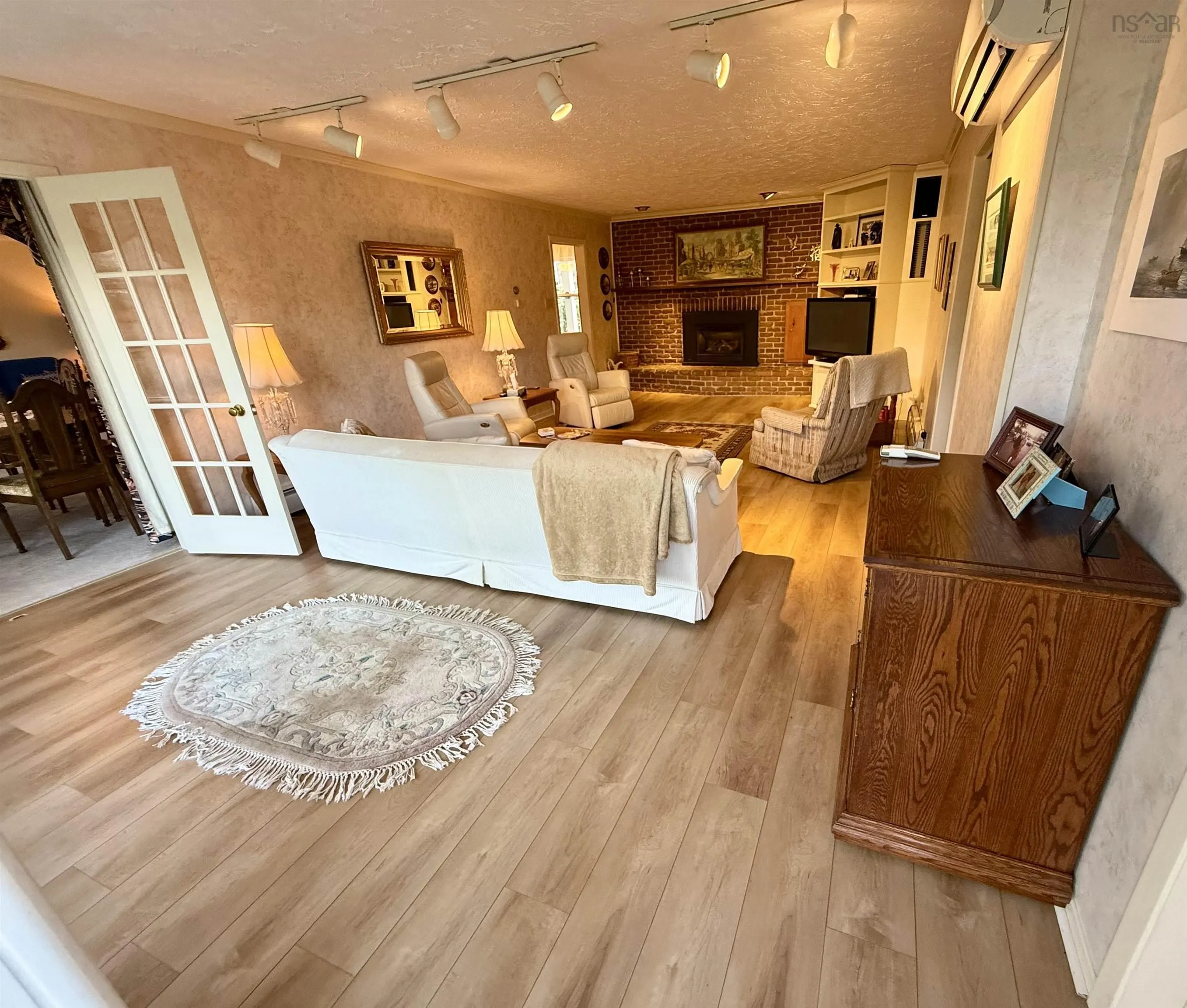 65 Dublin Avenue, Bridgewater Ns B4v 1z7, 3 Bedrooms Bedrooms, ,2 BathroomsBathrooms,Residential,For Sale,Dublin,202510550