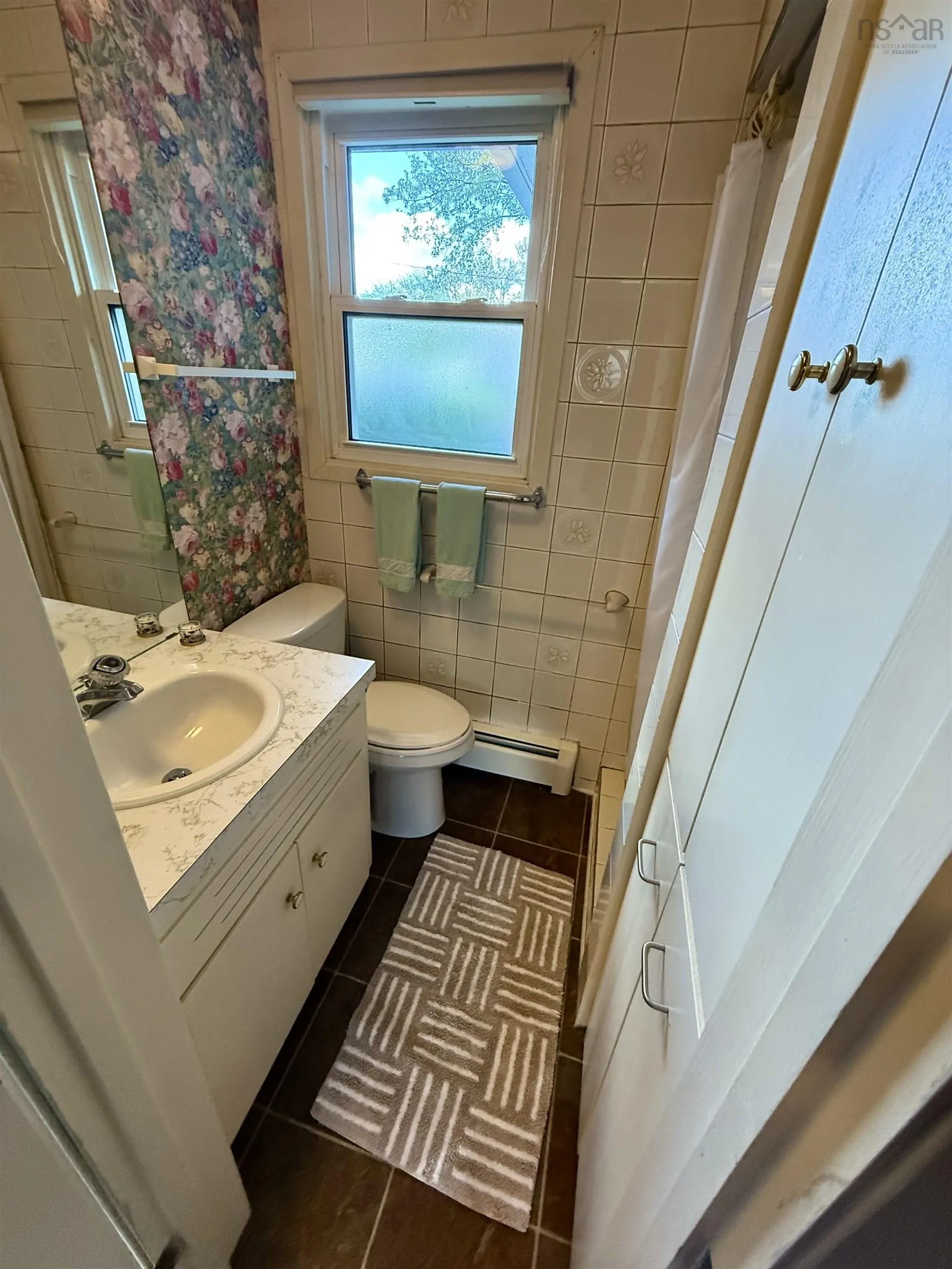 65 Dublin Avenue, Bridgewater Ns B4v 1z7, 3 Bedrooms Bedrooms, ,2 BathroomsBathrooms,Residential,For Sale,Dublin,202510550