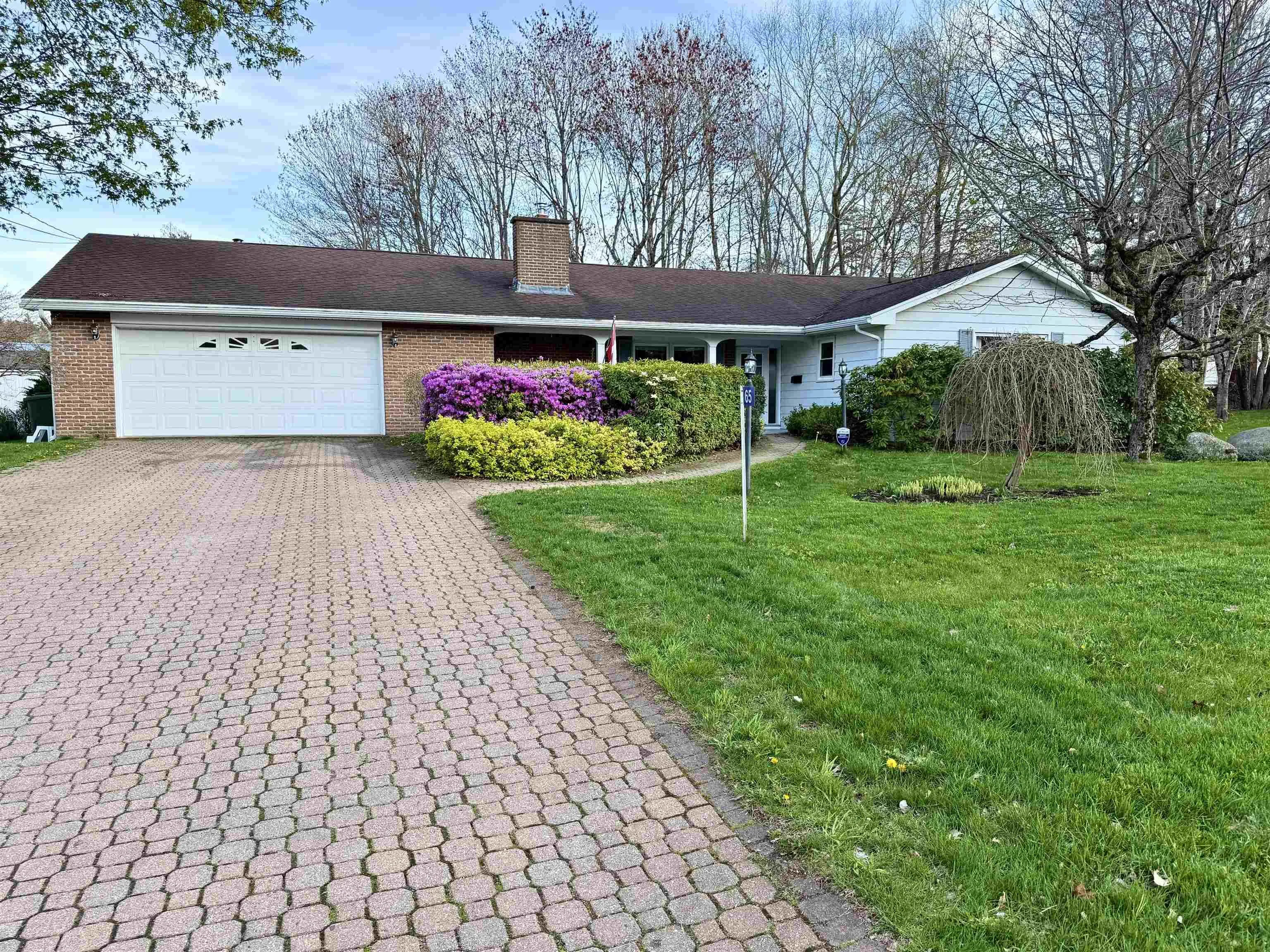 65 Dublin Avenue, Bridgewater Ns B4v 1z7, 3 Bedrooms Bedrooms, ,2 BathroomsBathrooms,Residential,For Sale,Dublin,202510550
