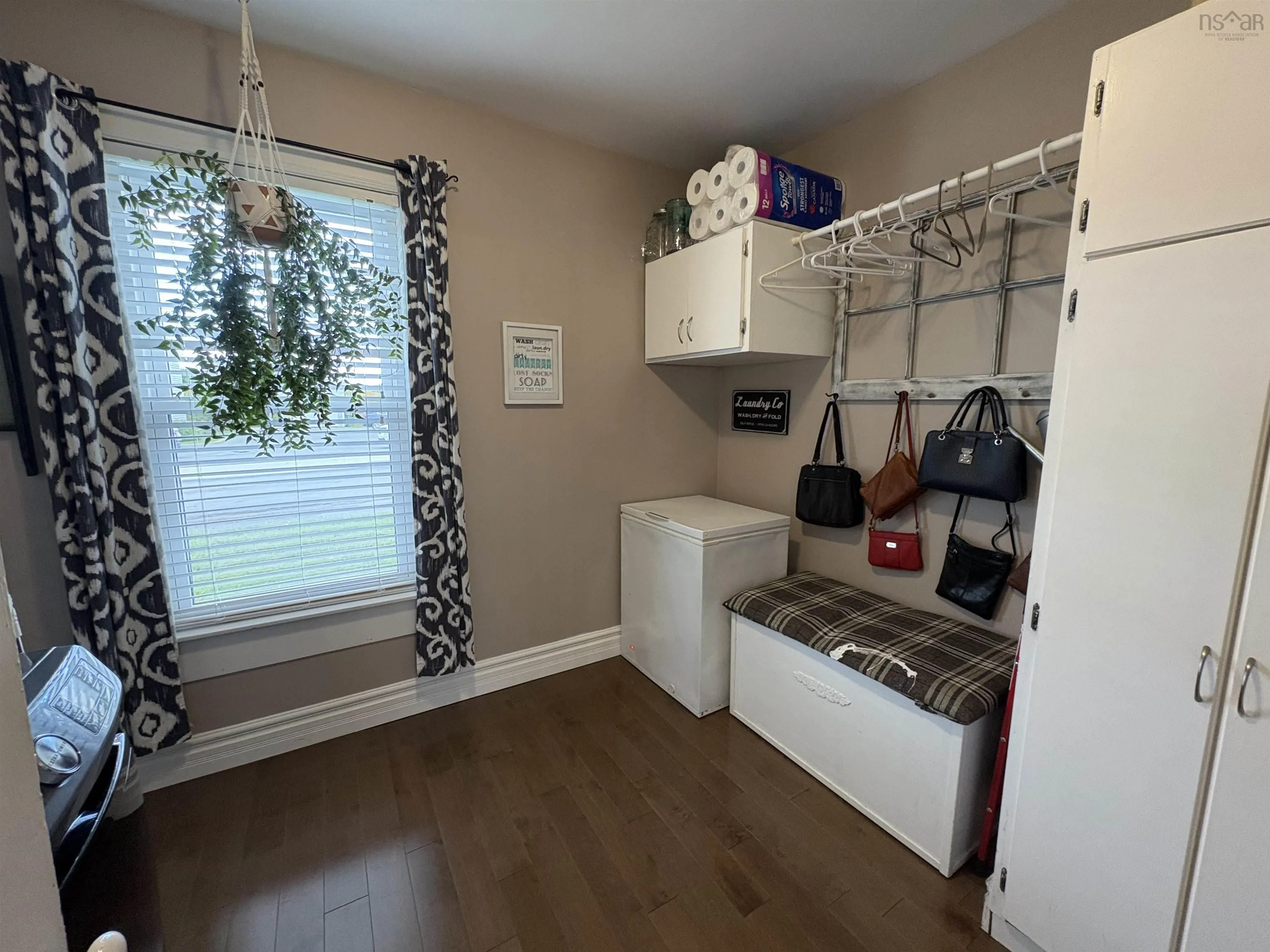 21 Oak Street, Pictou, NS B0K 1H0, ,Residential Income,For Sale,Oak,202525444