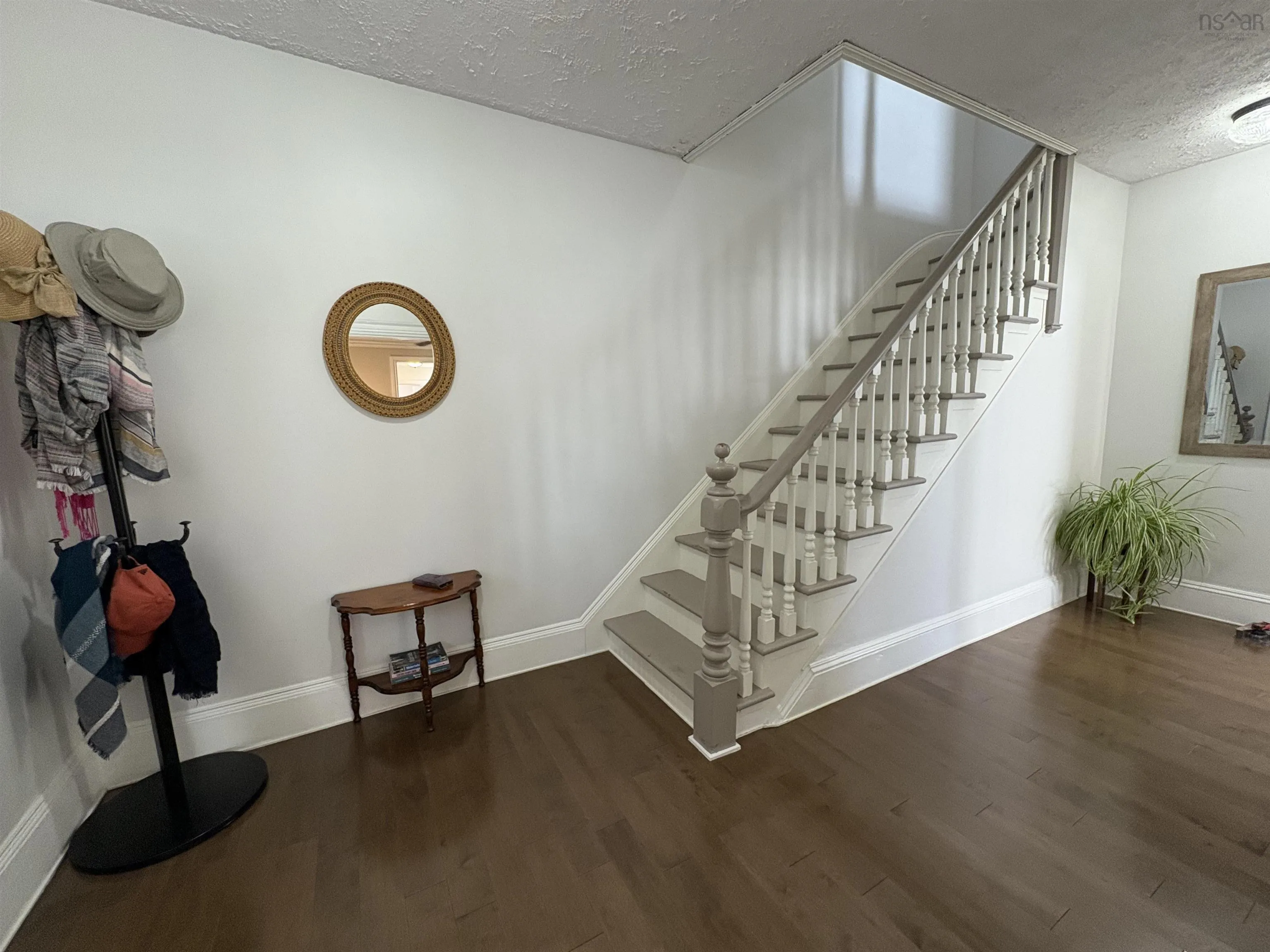 21 Oak Street, Pictou, NS B0K 1H0, ,Residential Income,For Sale,Oak,202525444