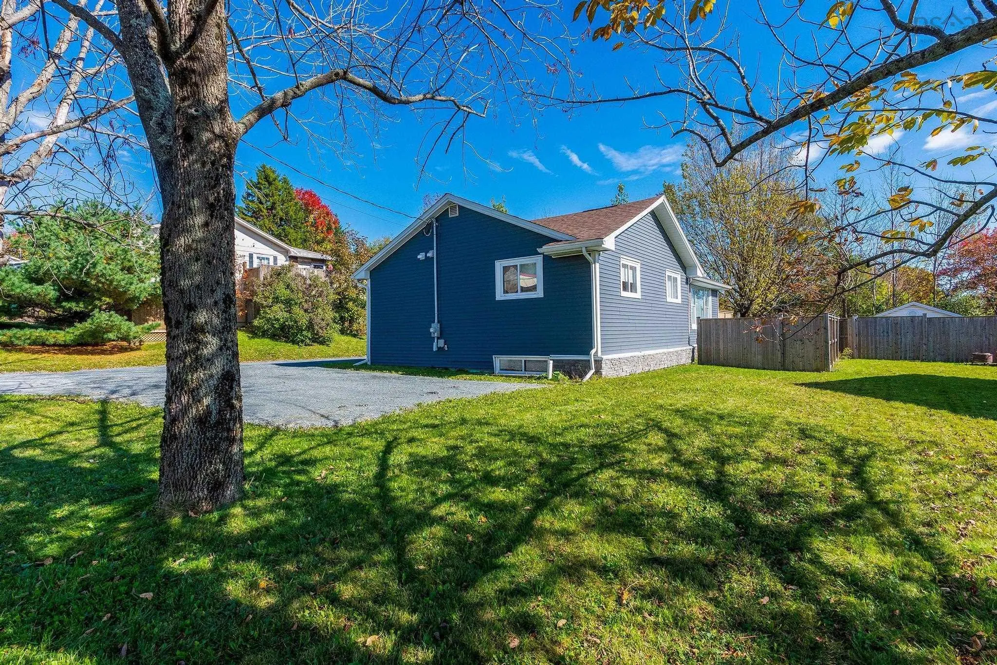 5 Beaver Bank Road, Lower Sackville, NS B4E 1A9, 3 Bedrooms Bedrooms, ,2 BathroomsBathrooms,Residential,For Sale,Beaver Bank,202519735
