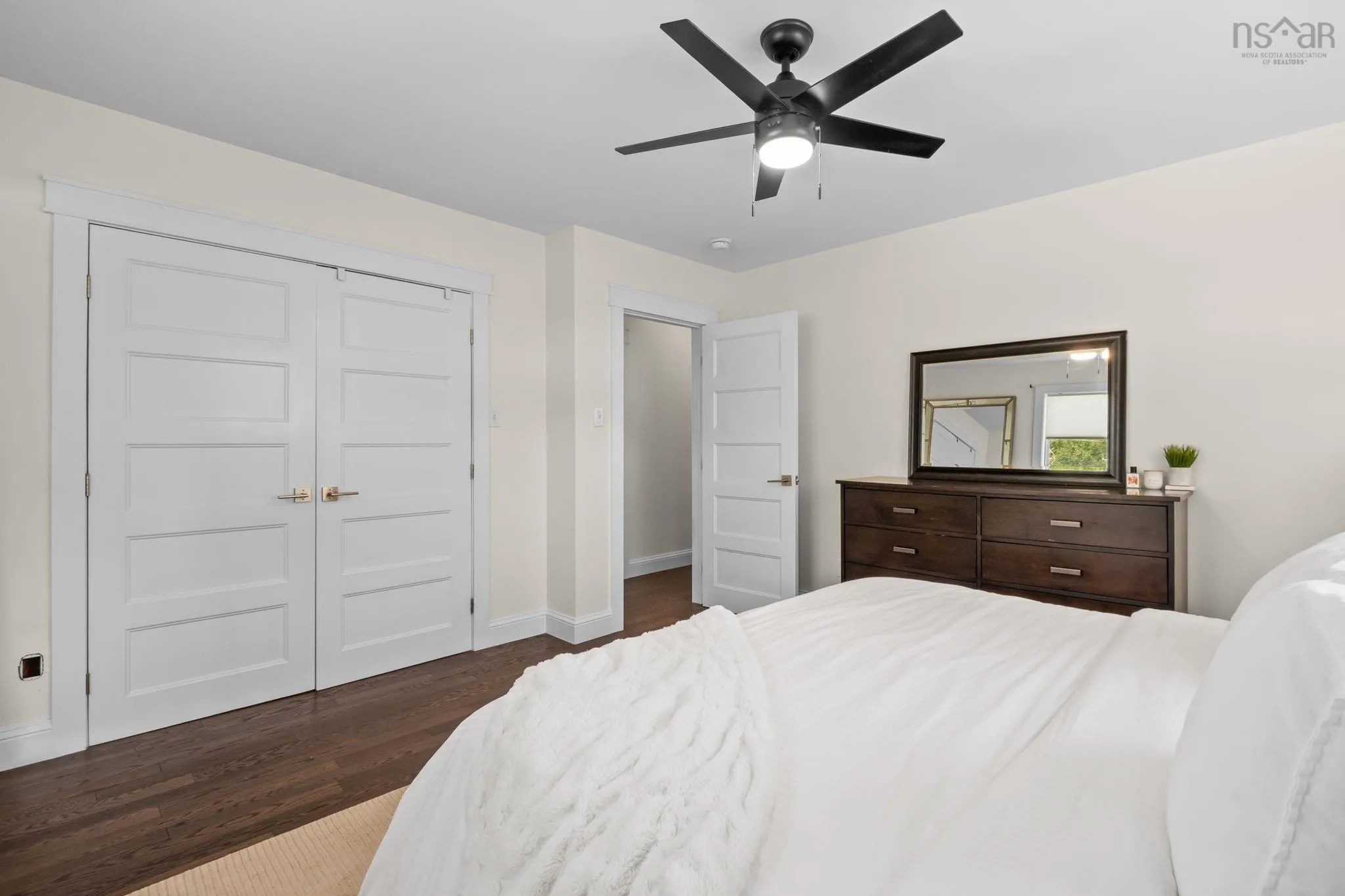 5 Beaver Bank Road, Lower Sackville, NS B4E 1A9, 3 Bedrooms Bedrooms, ,2 BathroomsBathrooms,Residential,For Sale,Beaver Bank,202519735