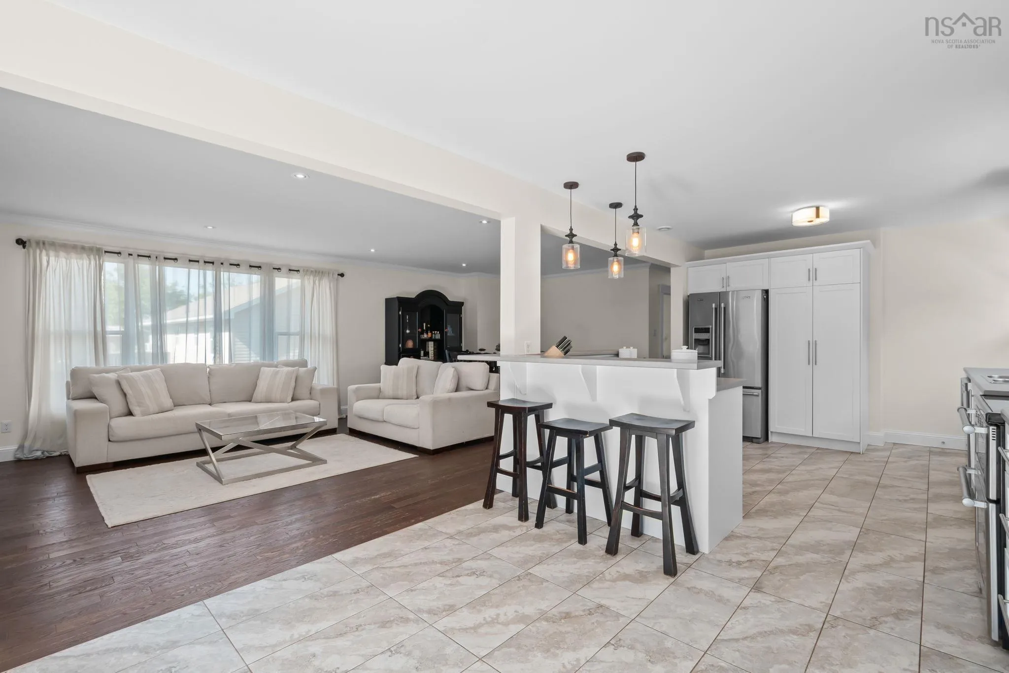 5 Beaver Bank Road, Lower Sackville, NS B4E 1A9, 3 Bedrooms Bedrooms, ,2 BathroomsBathrooms,Residential,For Sale,Beaver Bank,202519735