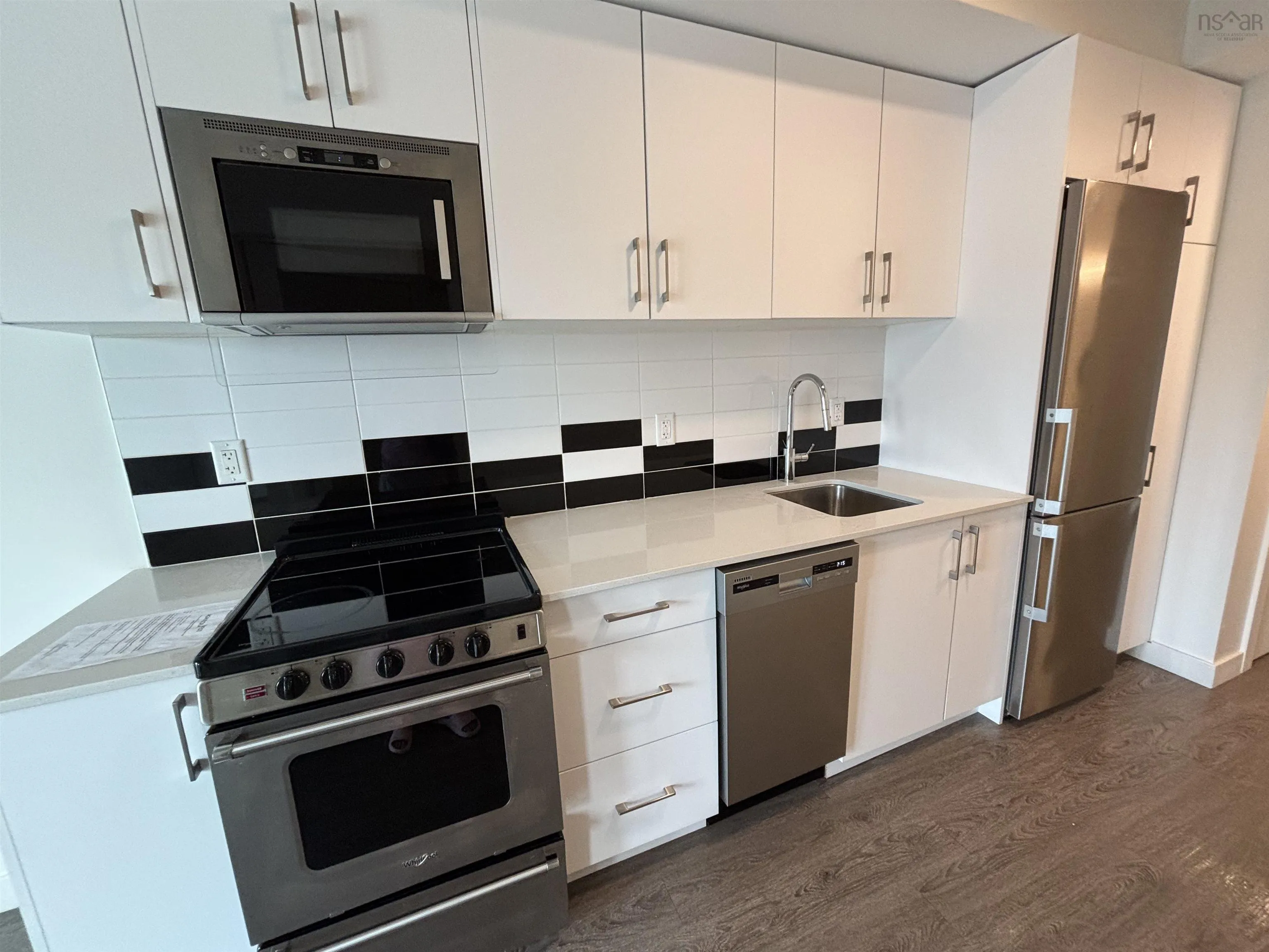 504-5684 West Street, Halifax, NS B3K 1H7, 1 Bedroom Bedrooms, ,1 BathroomBathrooms,Residential,For Sale,West,202519665