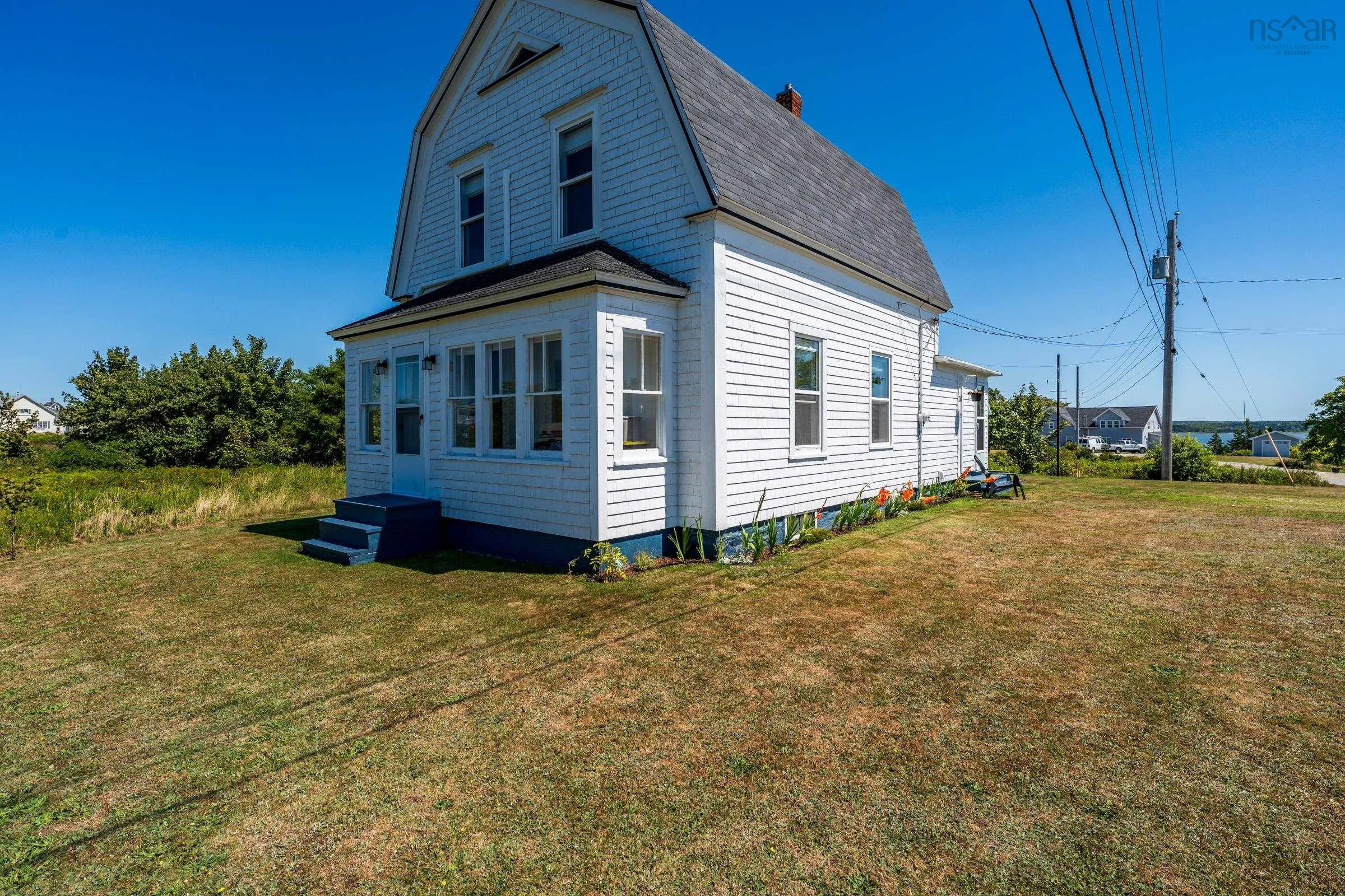 21 Sams Road, West Pubnico, NS B0W 3S0, 4 Bedrooms Bedrooms, ,1 BathroomBathrooms,Residential,For Sale,Sams,202521179
