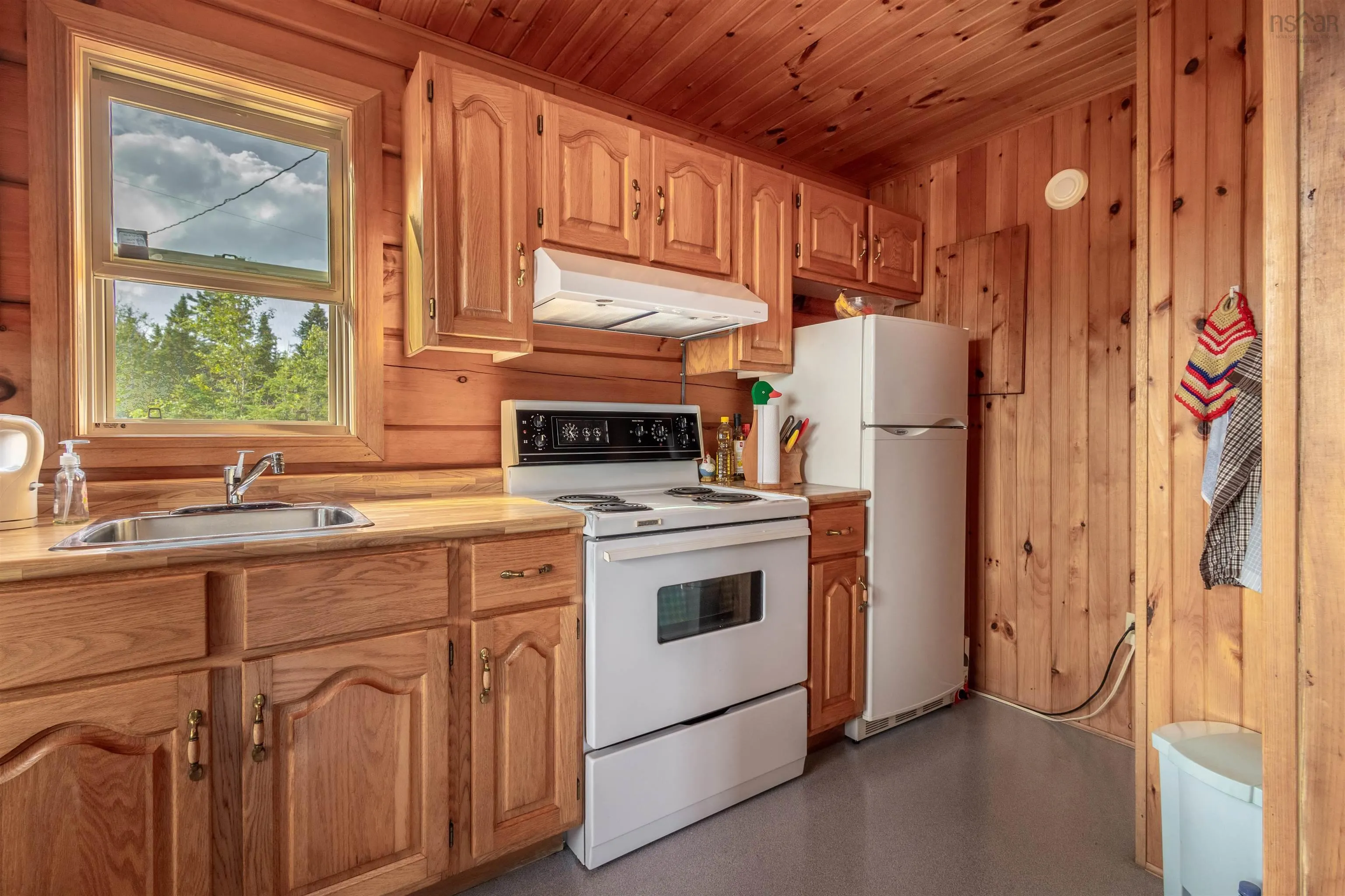 8132 Gabarus Highway, Gabarus Ns B1k 2b1, 1 Bedroom Bedrooms, ,1 BathroomBathrooms,Residential,For Sale,Gabarus,202317490