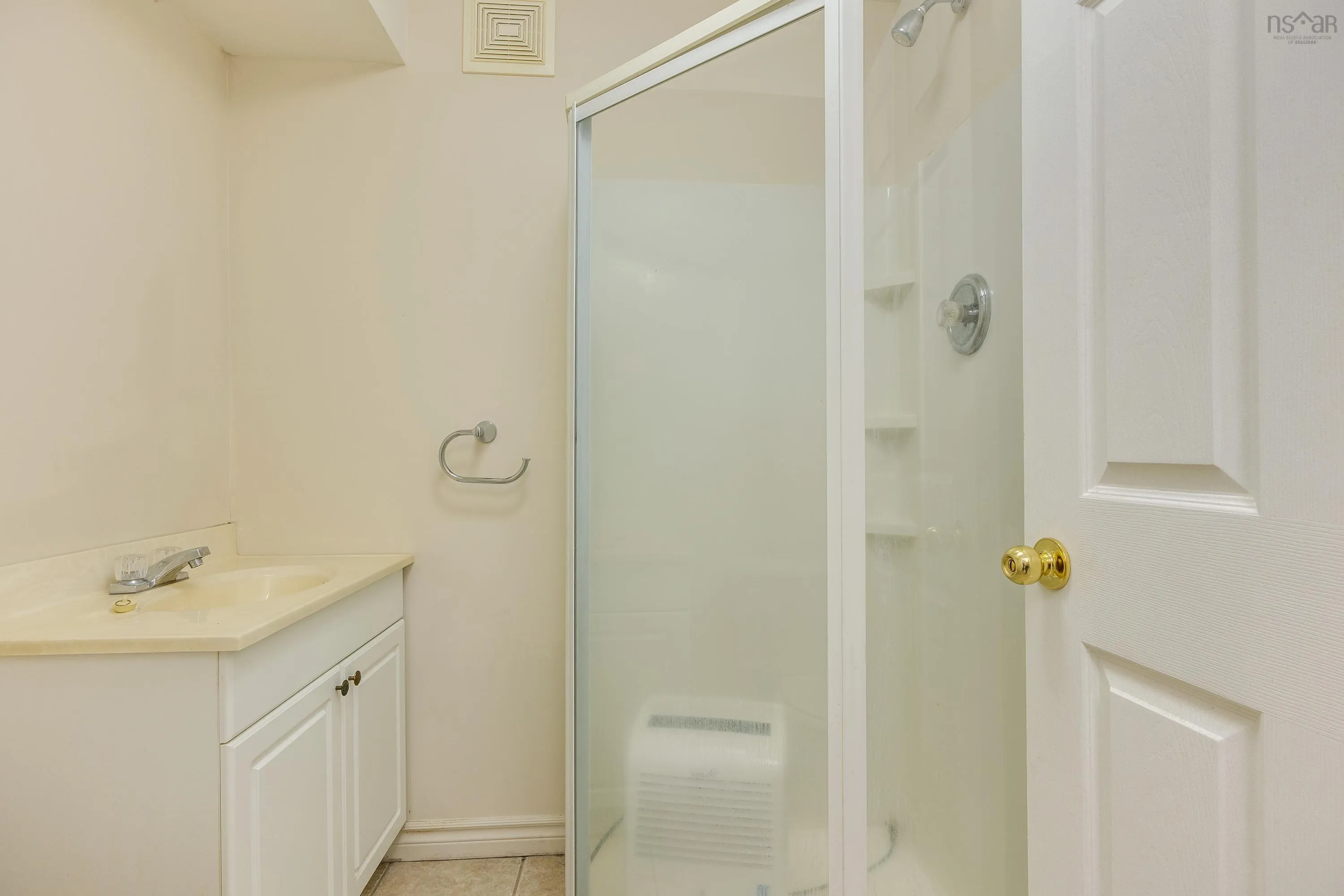 246 Langbrae Drive, Halifax, NS B3S 1K4, 5 Bedrooms Bedrooms, ,4 BathroomsBathrooms,Residential,For Sale,Langbrae,202523547