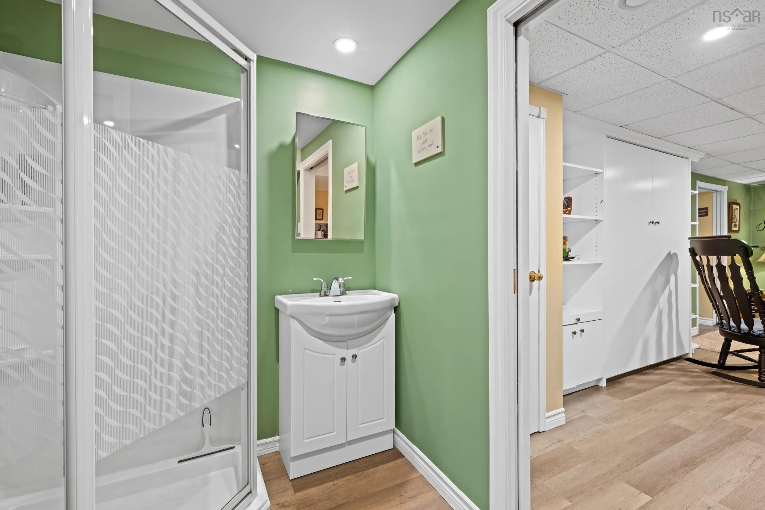 21 Lawnsdale Drive, Dartmouth, NS B3A 2N1, 3 Bedrooms Bedrooms, ,3 BathroomsBathrooms,Residential,For Sale,Lawnsdale,202521933