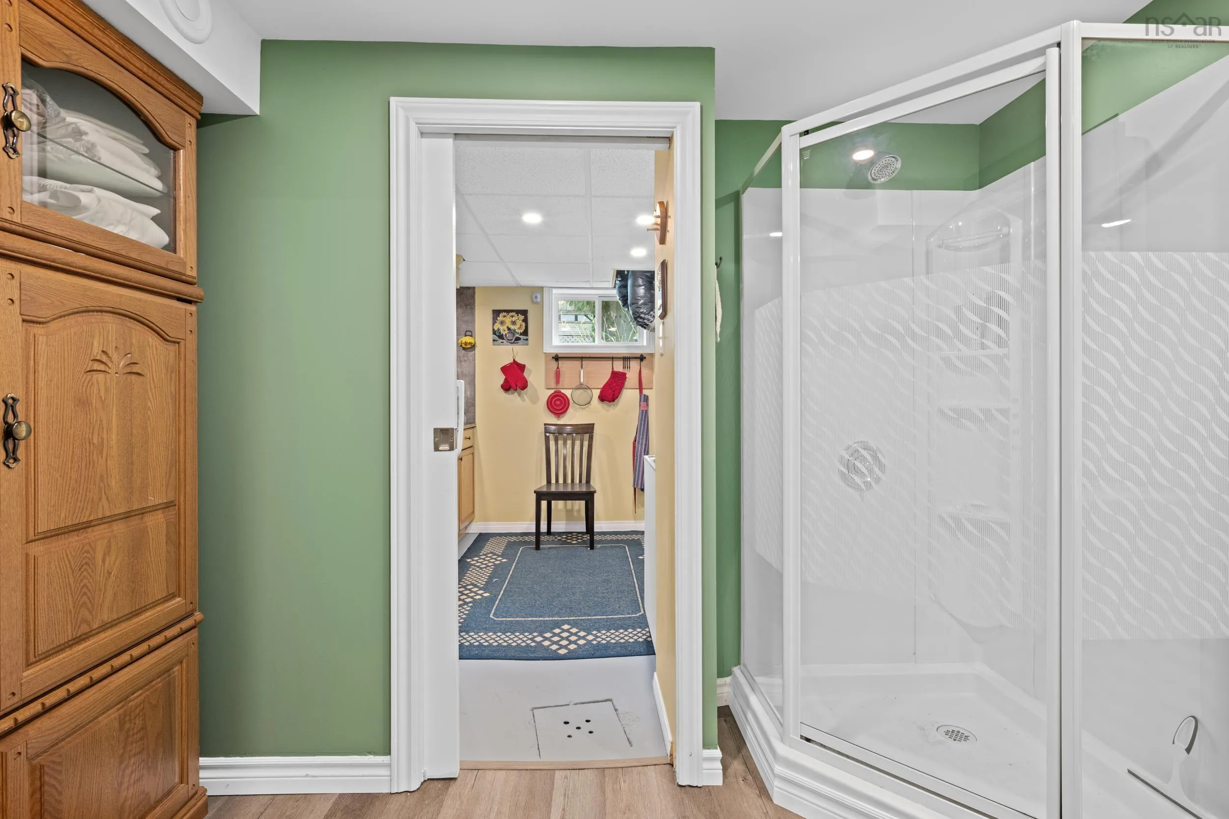 21 Lawnsdale Drive, Dartmouth, NS B3A 2N1, 3 Bedrooms Bedrooms, ,3 BathroomsBathrooms,Residential,For Sale,Lawnsdale,202521933