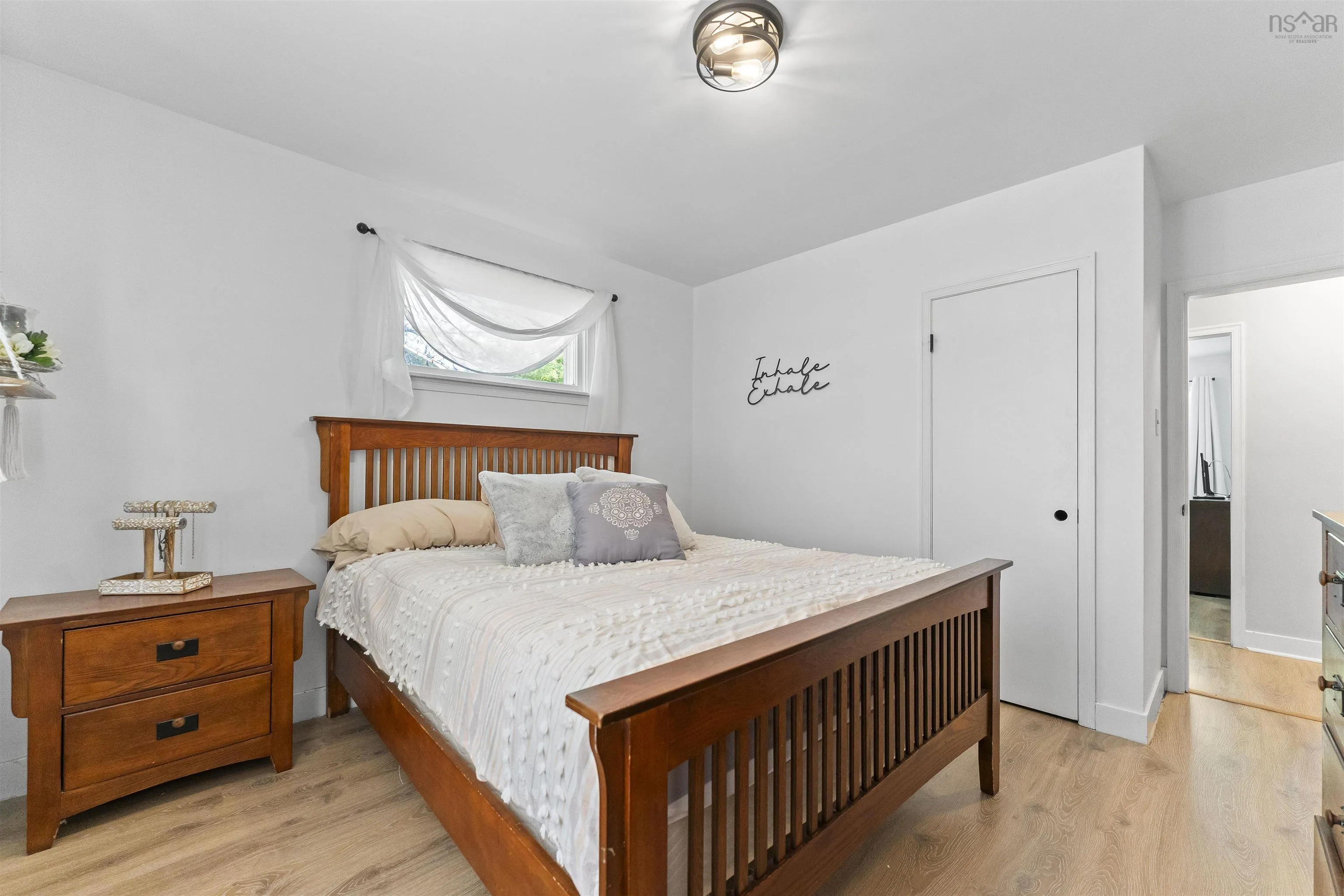 14 Hornes Rd, Eastern Passage, NS B3G 1N4, 4 Bedrooms Bedrooms, ,1 BathroomBathrooms,Residential,For Sale,Hornes,202520519