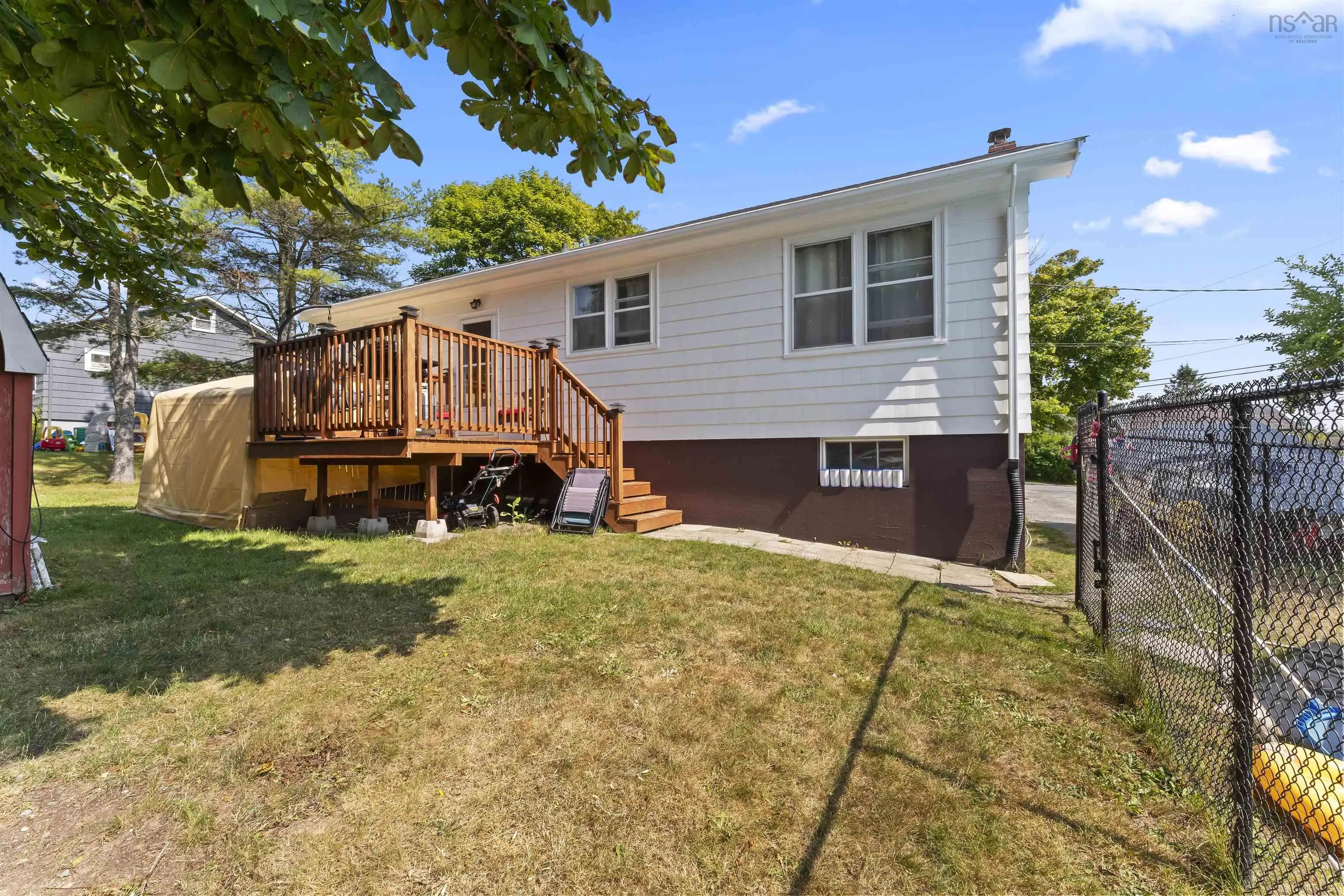 14 Hornes Rd, Eastern Passage, NS B3G 1N4, 4 Bedrooms Bedrooms, ,1 BathroomBathrooms,Residential,For Sale,Hornes,202520519