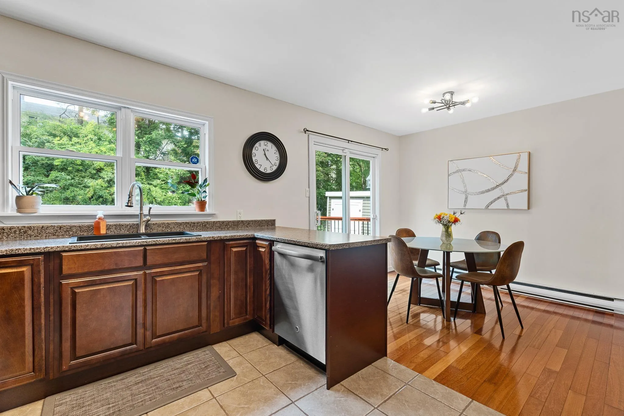2 Candlewood Lane, Lower Sackville, NS B4C 1A5, 3 Bedrooms Bedrooms, ,2 BathroomsBathrooms,Residential,For Sale,Candlewood,202519892