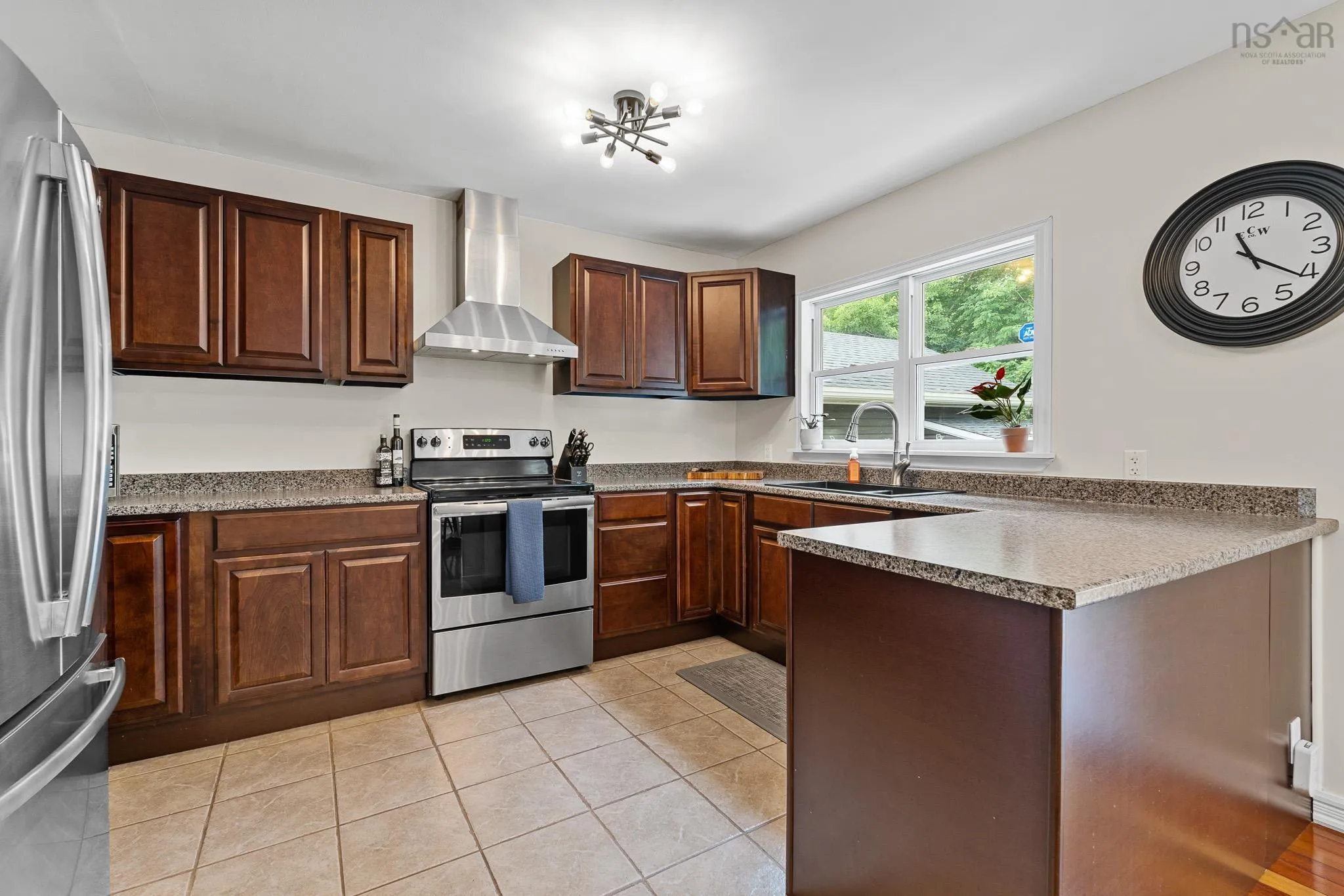 2 Candlewood Lane, Lower Sackville, NS B4C 1A5, 3 Bedrooms Bedrooms, ,2 BathroomsBathrooms,Residential,For Sale,Candlewood,202519892
