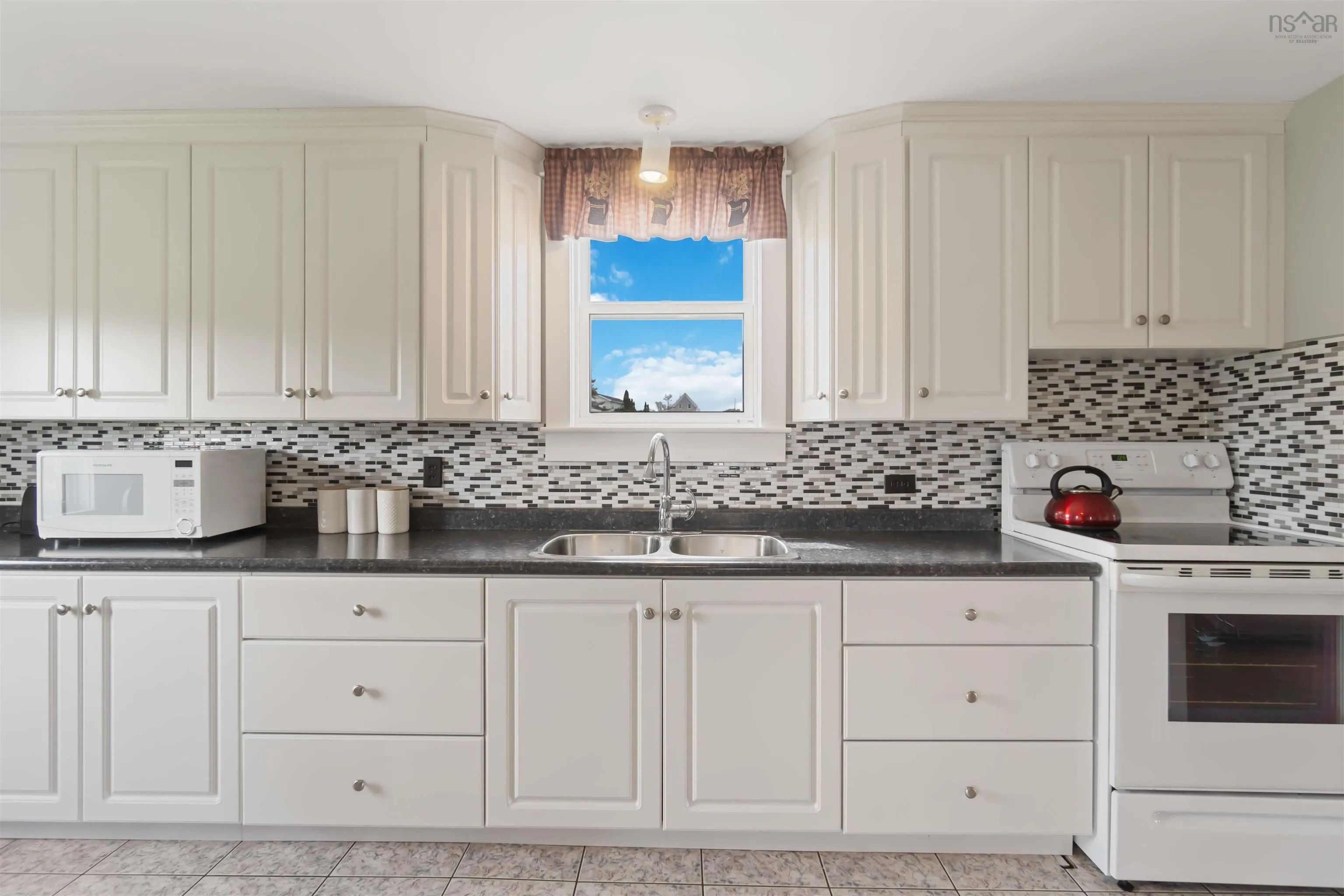6228 Highway 101, Ashmore Ns B0w 3t0, 4 Bedrooms Bedrooms, ,1 BathroomBathrooms,Residential,For Sale,Highway 101,202410195