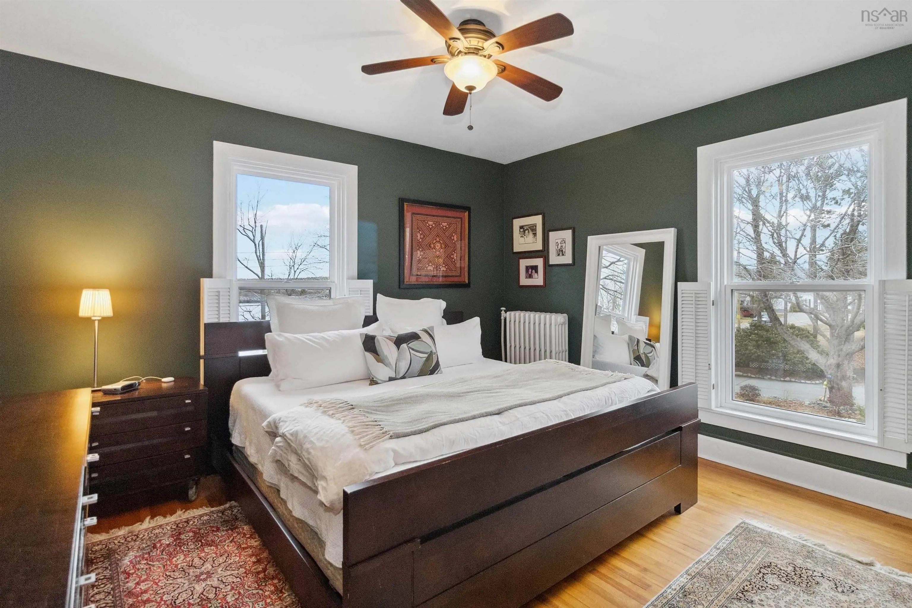 31 Main Street, Liverpool Ns B0t 1k0, 5 Bedrooms Bedrooms, ,Residential Income,For Sale,Main,202506611