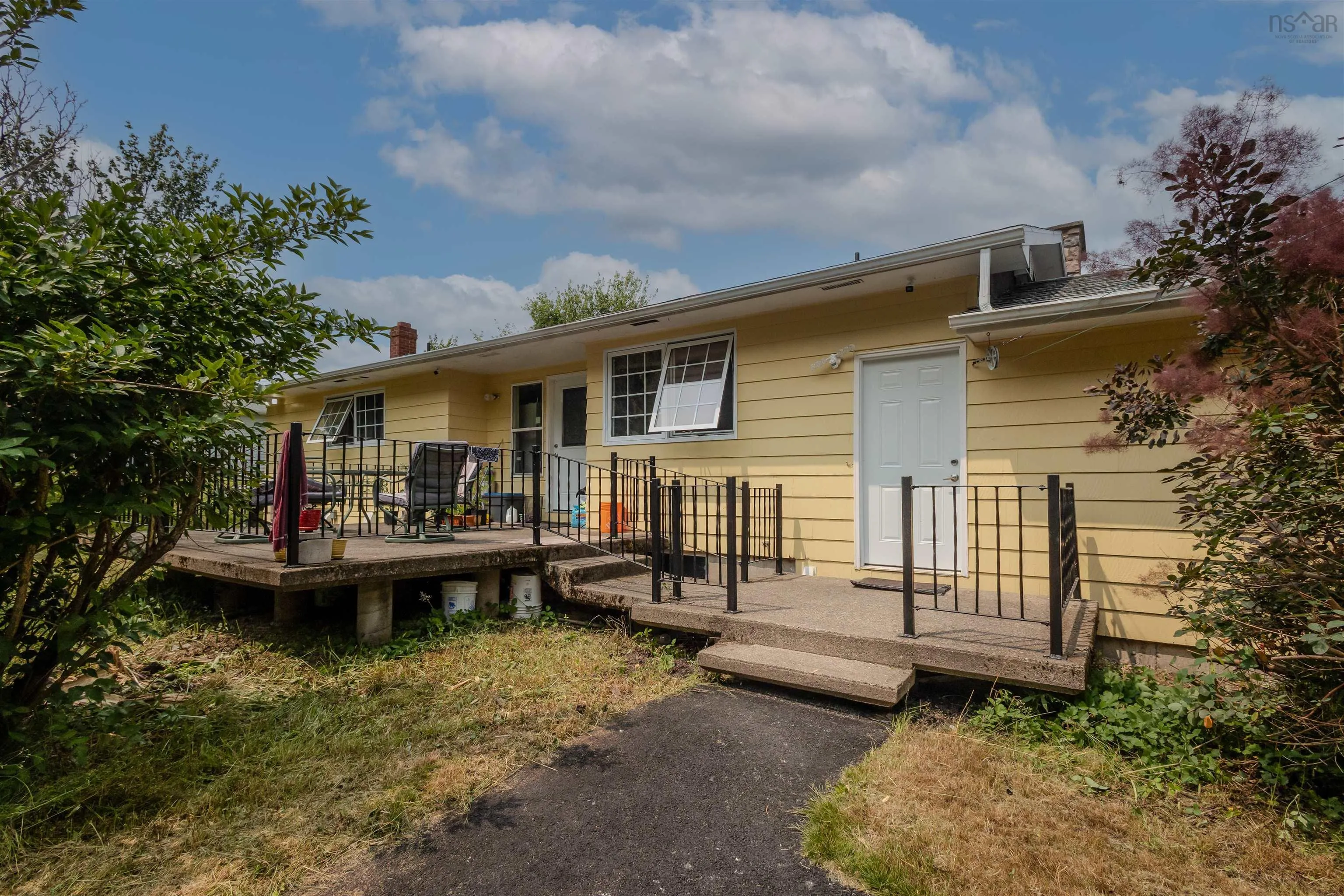 14 Tower Heights, Sydney, NS B1P 2C4, 7 Bedrooms Bedrooms, ,4 BathroomsBathrooms,Residential,For Sale,Tower,202520500