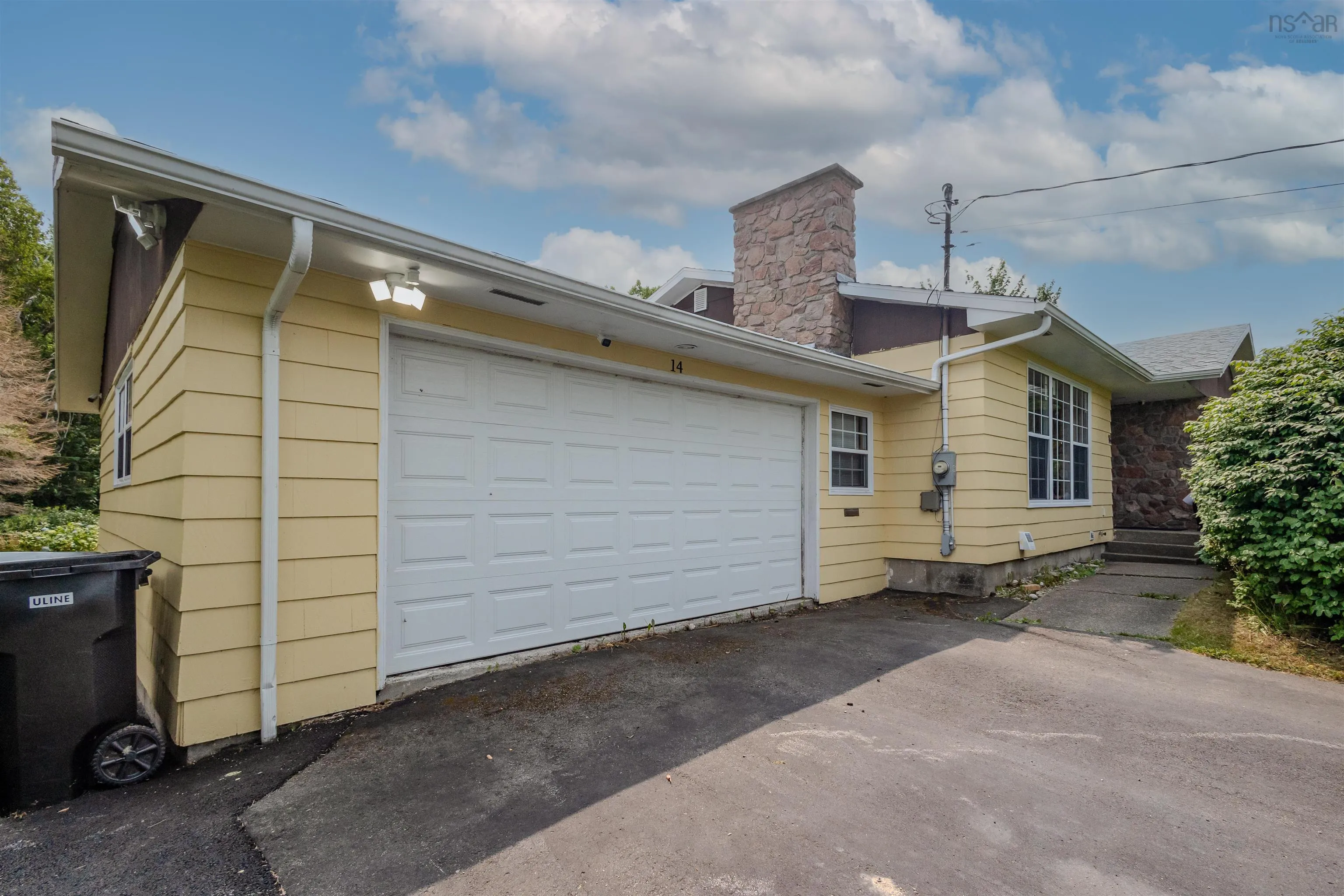 14 Tower Heights, Sydney, NS B1P 2C4, 7 Bedrooms Bedrooms, ,4 BathroomsBathrooms,Residential,For Sale,Tower,202520500