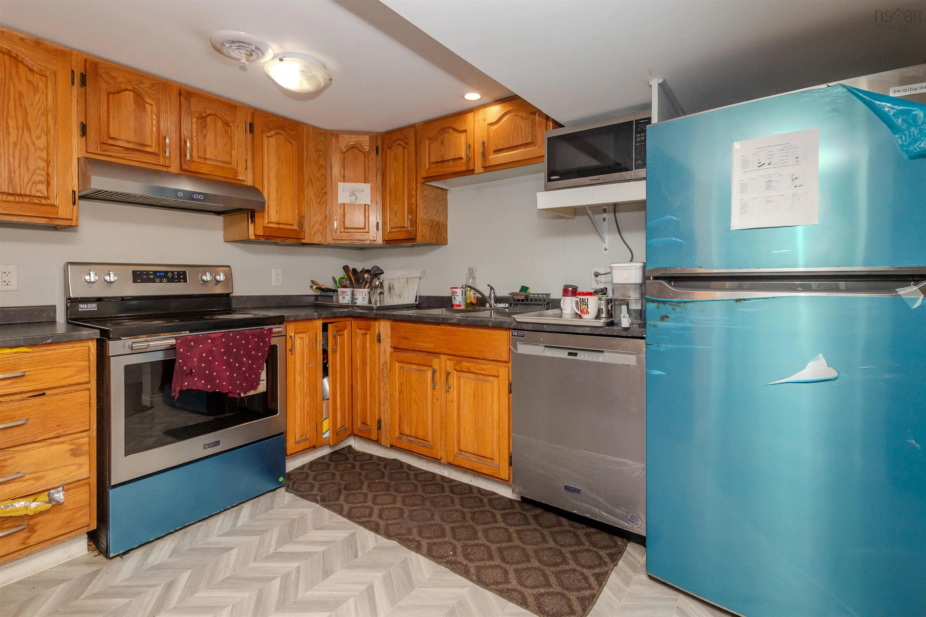 14 Tower Heights, Sydney, NS B1P 2C4, 7 Bedrooms Bedrooms, ,4 BathroomsBathrooms,Residential,For Sale,Tower,202520500