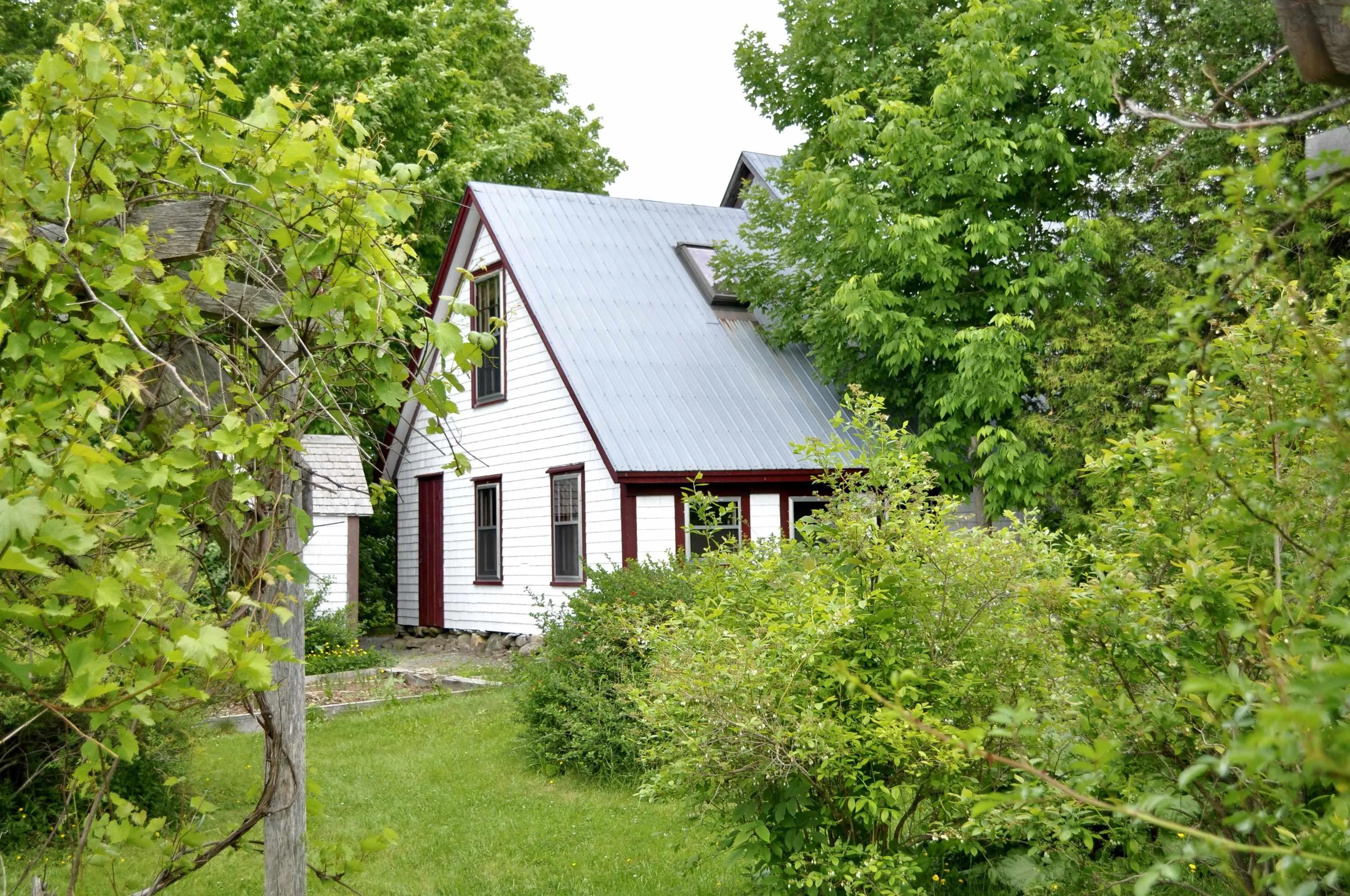 581 Stanburne Road, Stanburne Ns B0r 1a0, 4 Bedrooms Bedrooms, ,2 BathroomsBathrooms,Residential,For Sale,Stanburne,202504025