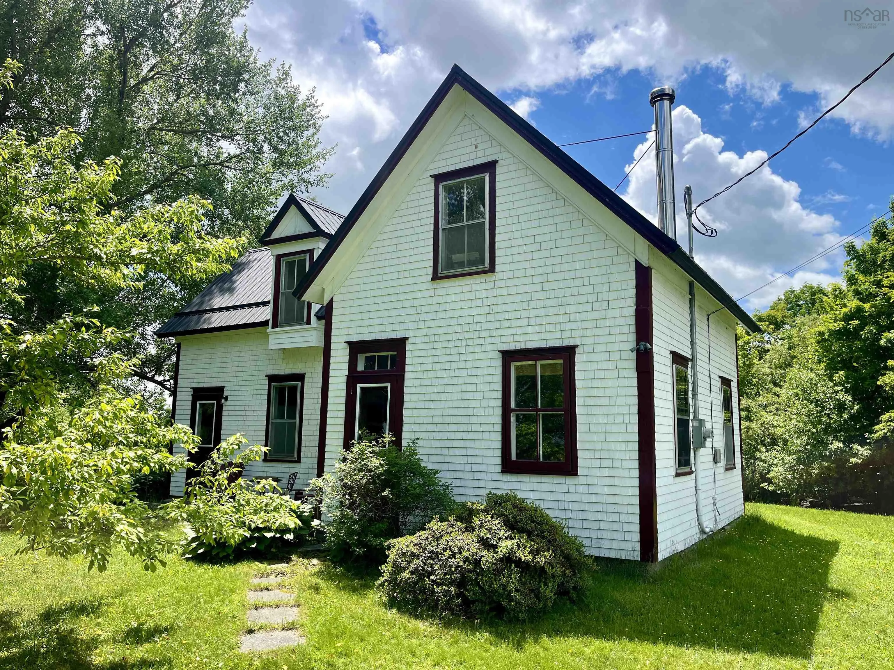 581 Stanburne Road, Stanburne Ns B0r 1a0, 4 Bedrooms Bedrooms, ,2 BathroomsBathrooms,Residential,For Sale,Stanburne,202504025