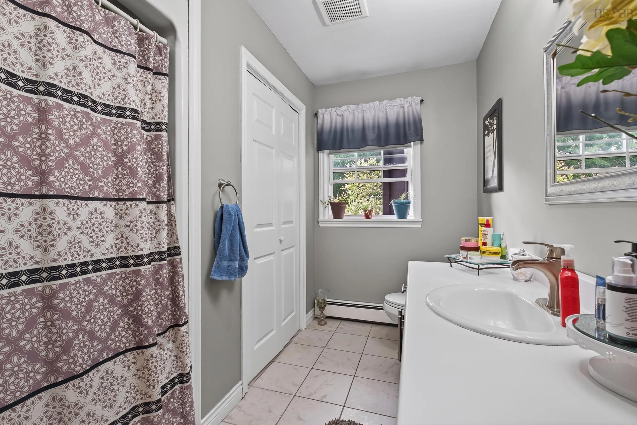 64 Mae Avenue, Sydney Mines, NS B1V 3J1, 4 Bedrooms Bedrooms, ,2 BathroomsBathrooms,Residential,For Sale,Mae,202519533