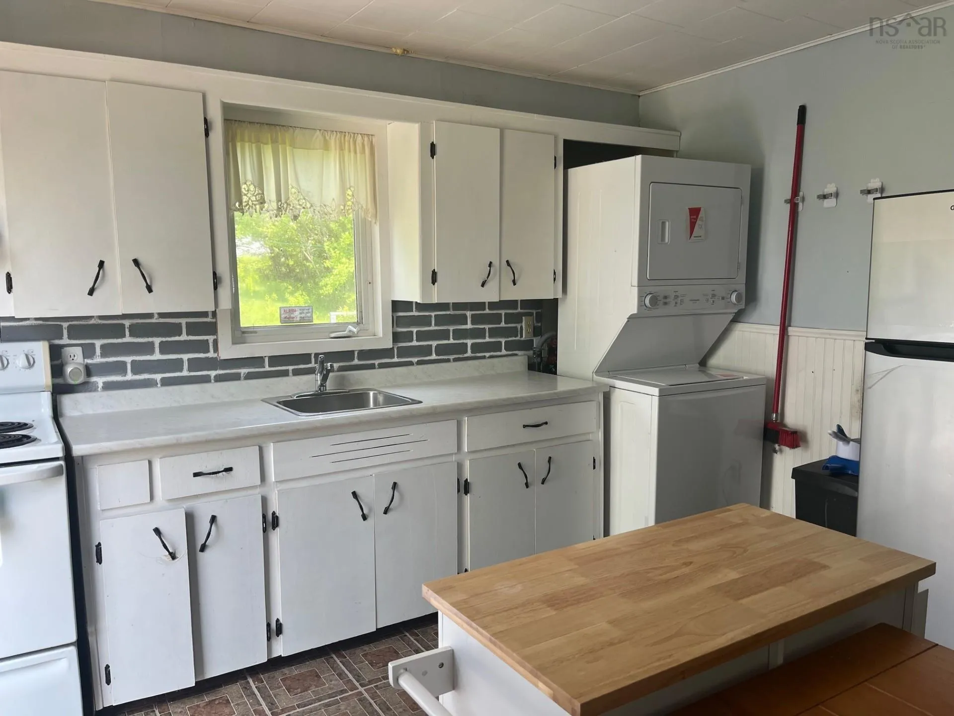 52 Milford Road, Whycocomagh, NS B0E 3M0, 3 Bedrooms Bedrooms, ,Residential Income,For Sale,Milford,202523386