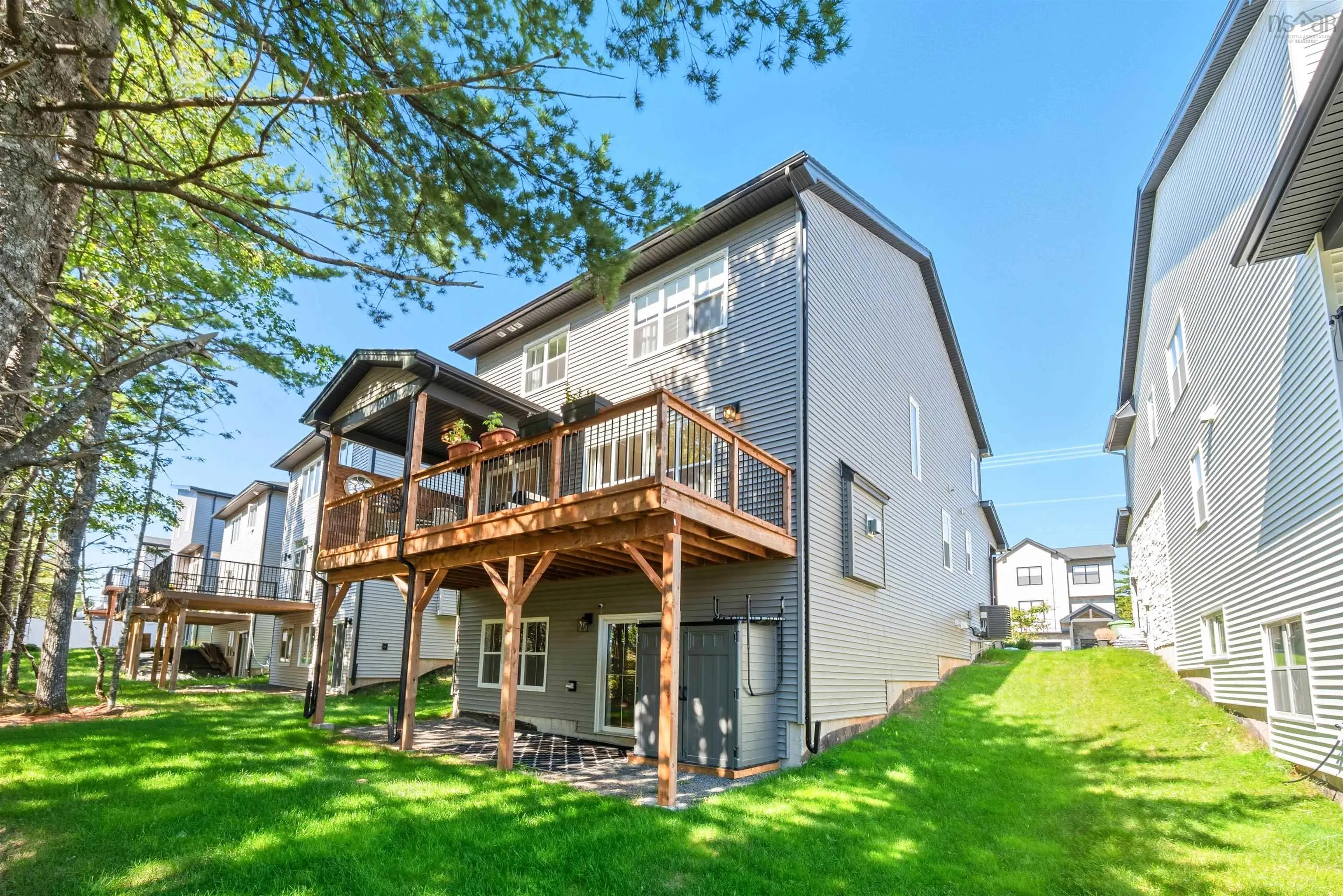 22 Puncheon Way, Bedford, NS B4B 2K9, 4 Bedrooms Bedrooms, ,4 BathroomsBathrooms,Residential,For Sale,Puncheon,202523389