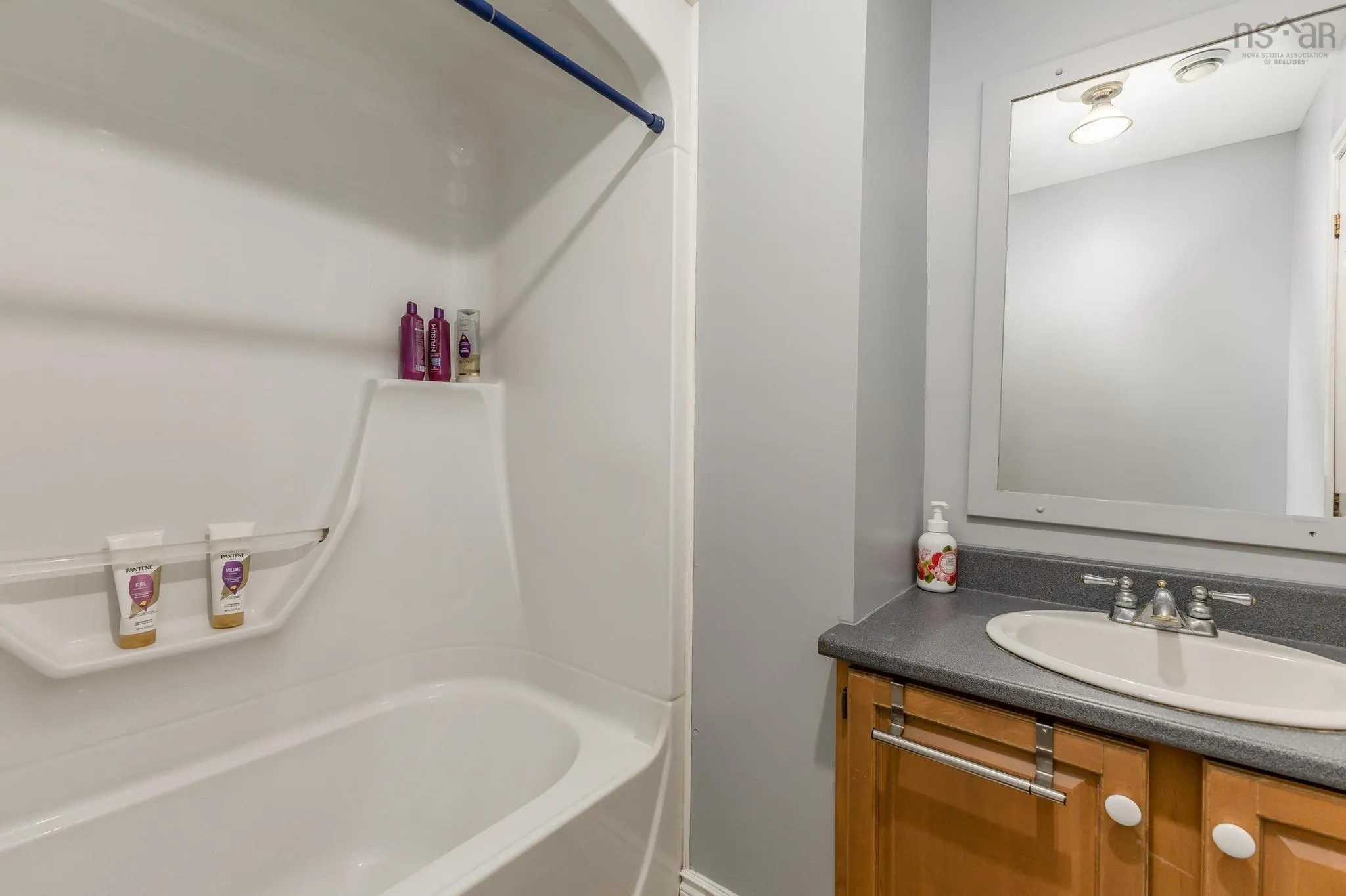 209 Mill Village Road, Shubenacadie Ns B0n 2h0, 6 Bedrooms Bedrooms, ,3 BathroomsBathrooms,Residential,For Sale,Mill Village,202509551