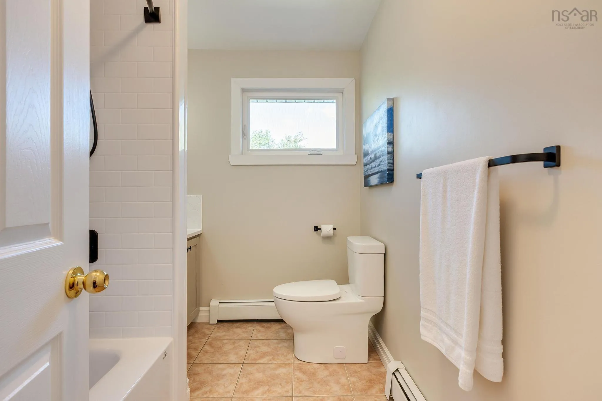 19 Ellen Drive, Dartmouth, NS B2W 2J7, 4 Bedrooms Bedrooms, ,2 BathroomsBathrooms,Residential,For Sale,Ellen,202518558