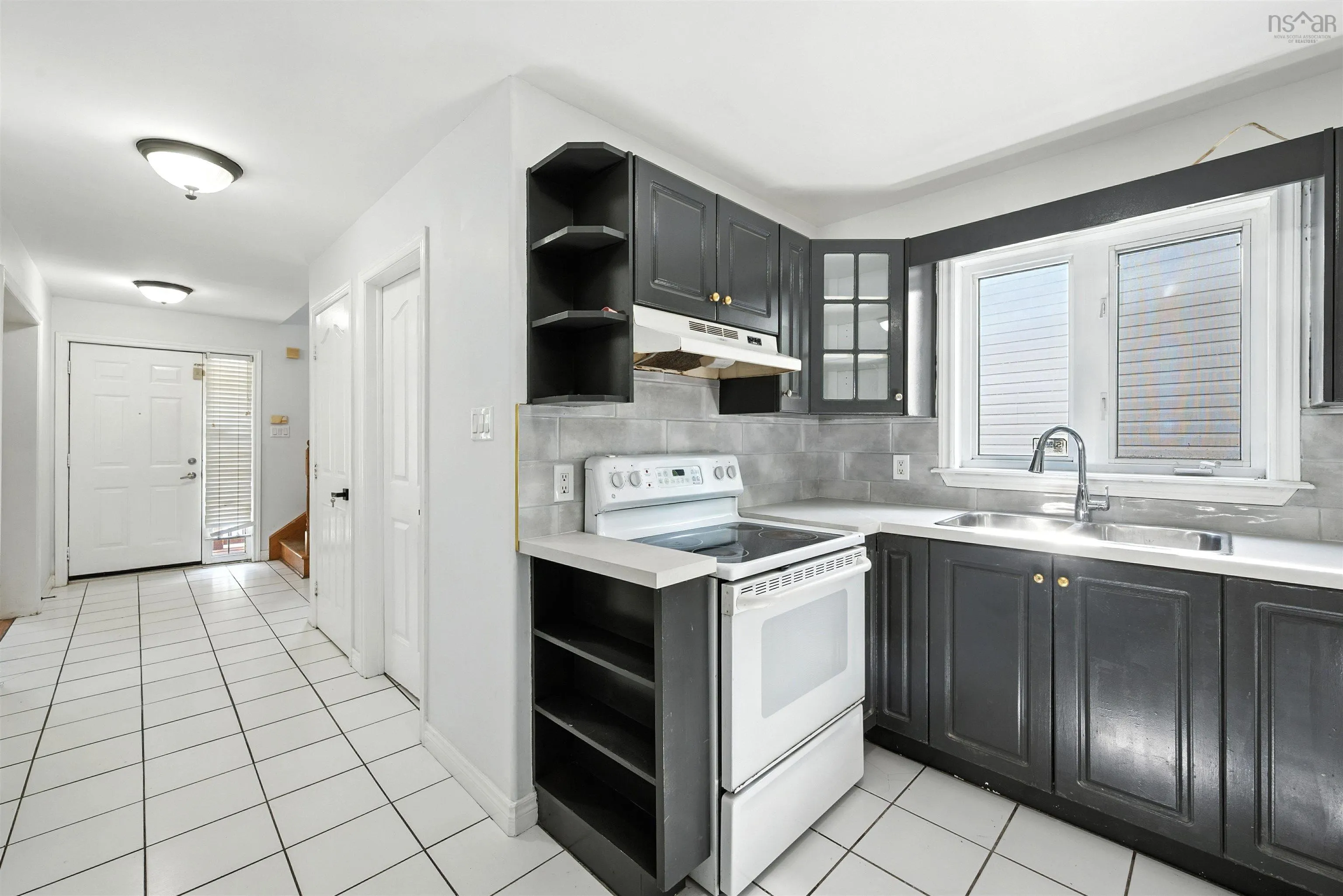 91 Oceanview Drive, Bedford, NS B4A 4H5, 5 Bedrooms Bedrooms, ,4 BathroomsBathrooms,Residential,For Sale,Oceanview,202522689